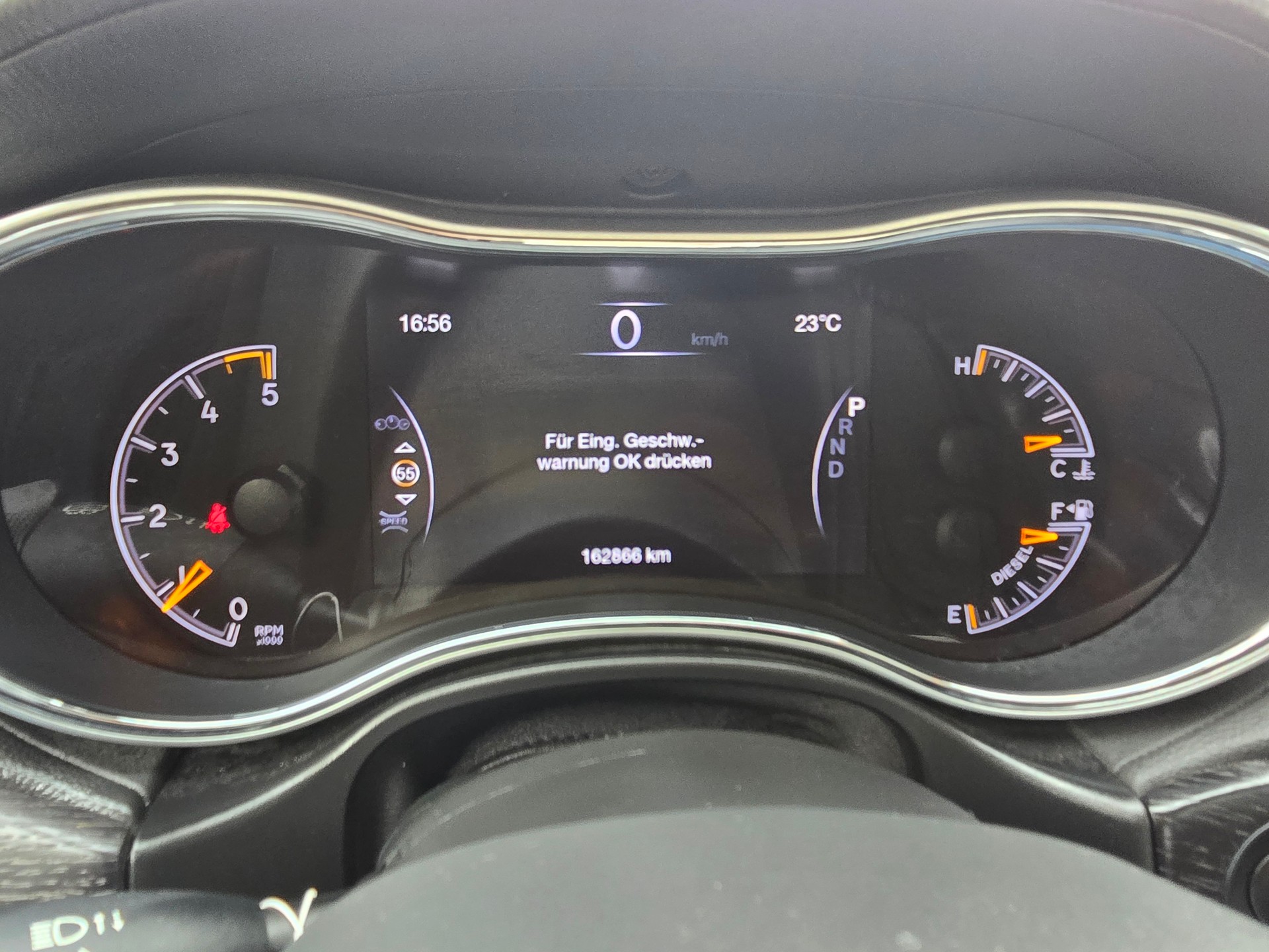 JEEP Grand Cherokee 3.0 CRD Summit Automatic-image-21