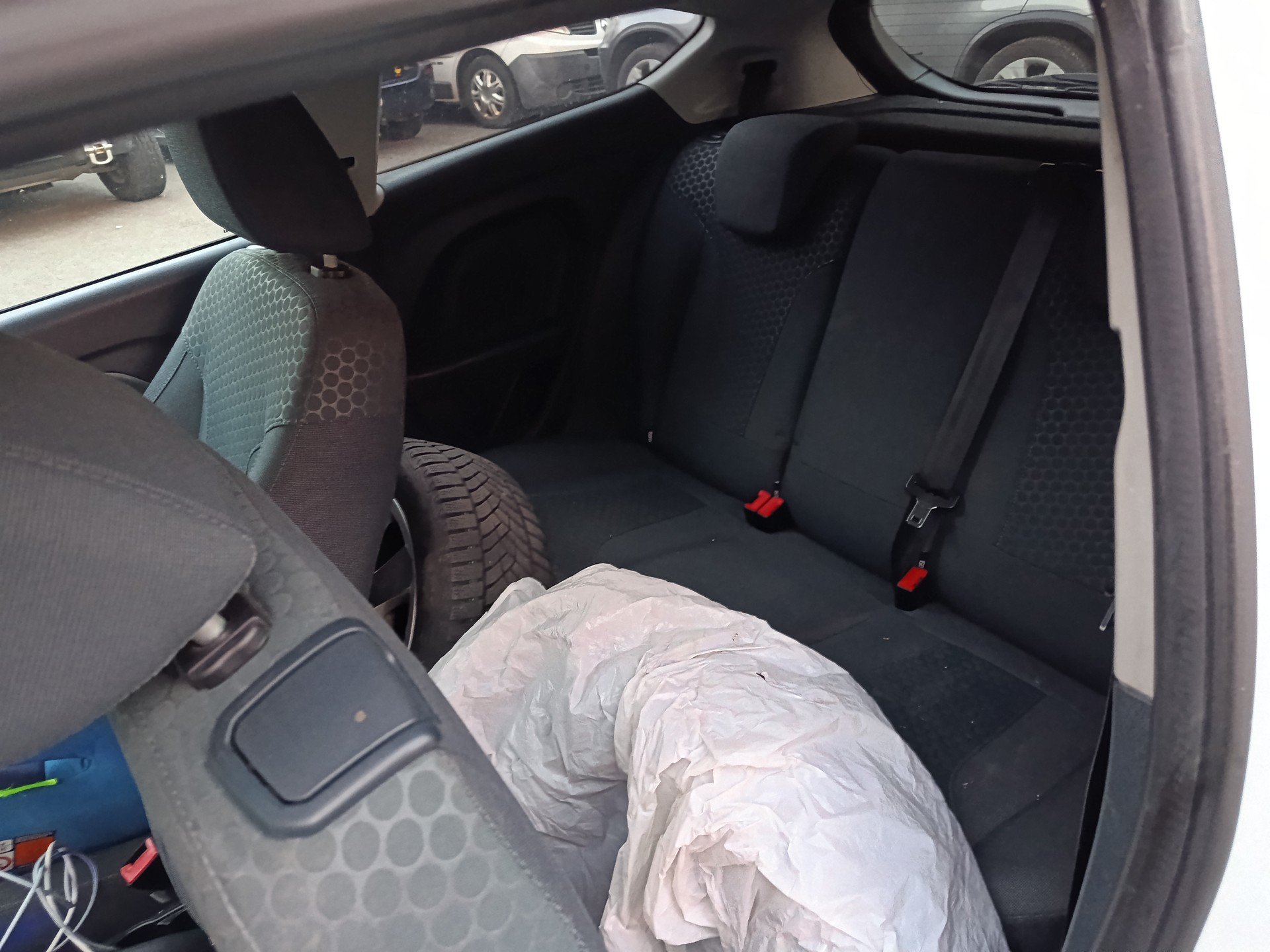 FORD Fiesta 1.6 16V Titanium-image-5