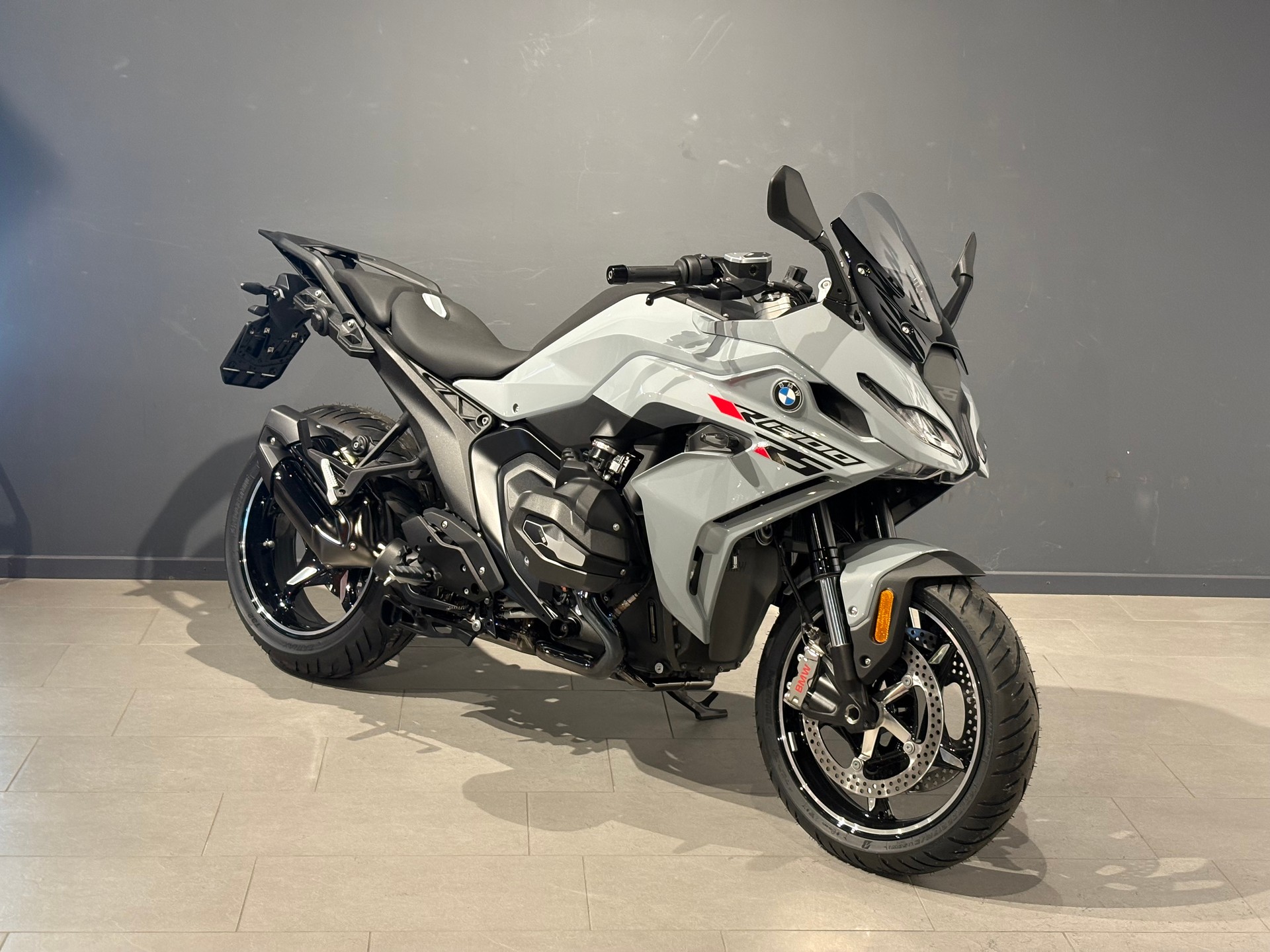 BMW R 1300 RS ! Boxer Prämie ! 1500.--showroom-element-1