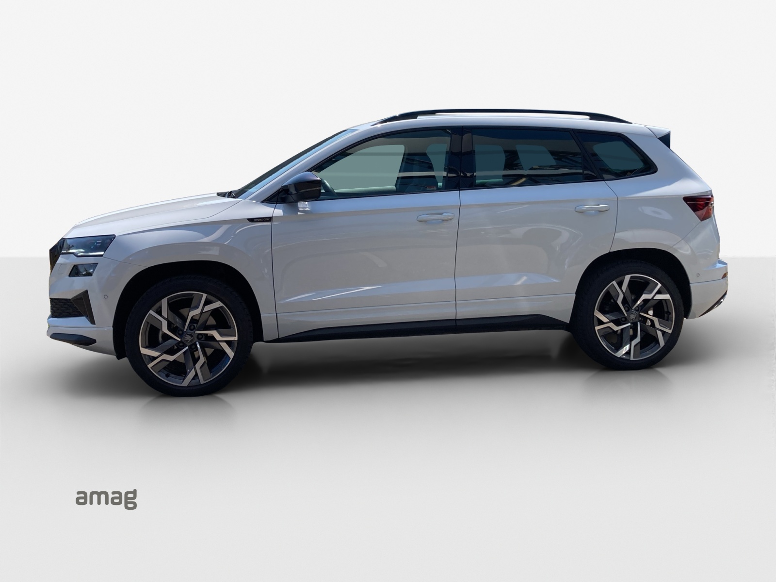 SKODA Karoq 2.0 TSI SportLine 4x4 DSG-image-1