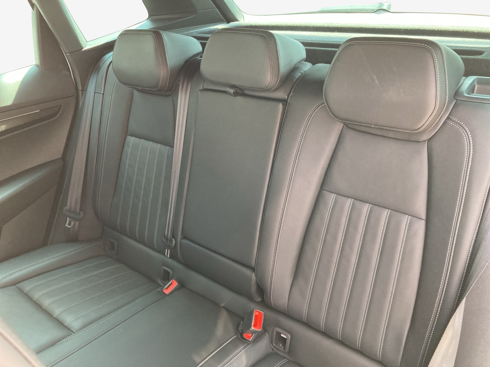 SKODA Karoq 2.0 TSI SportLine 4x4 DSG-image-9