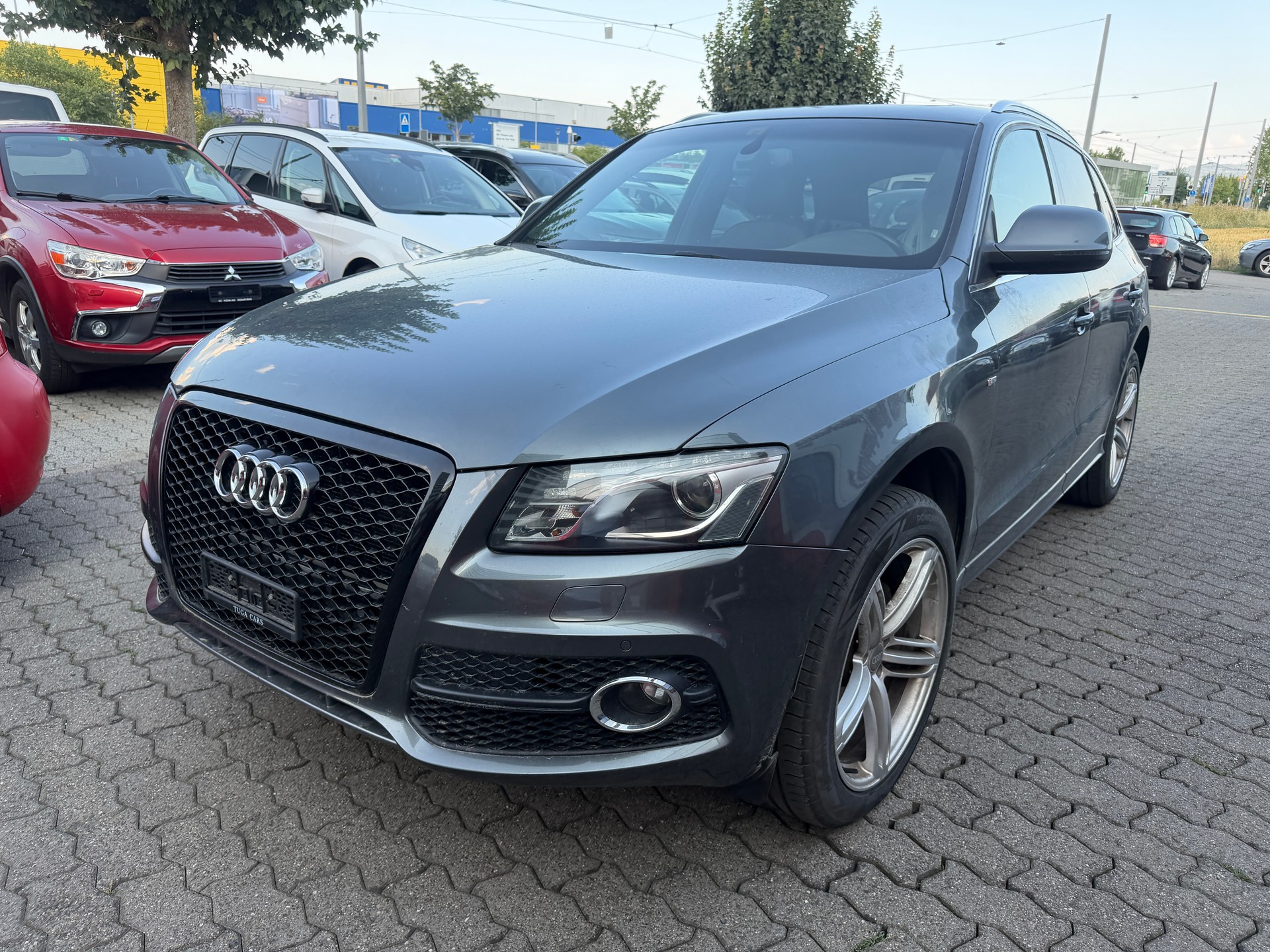 AUDI Q5 2.0 Tdi quattro S-tronic-image-0
