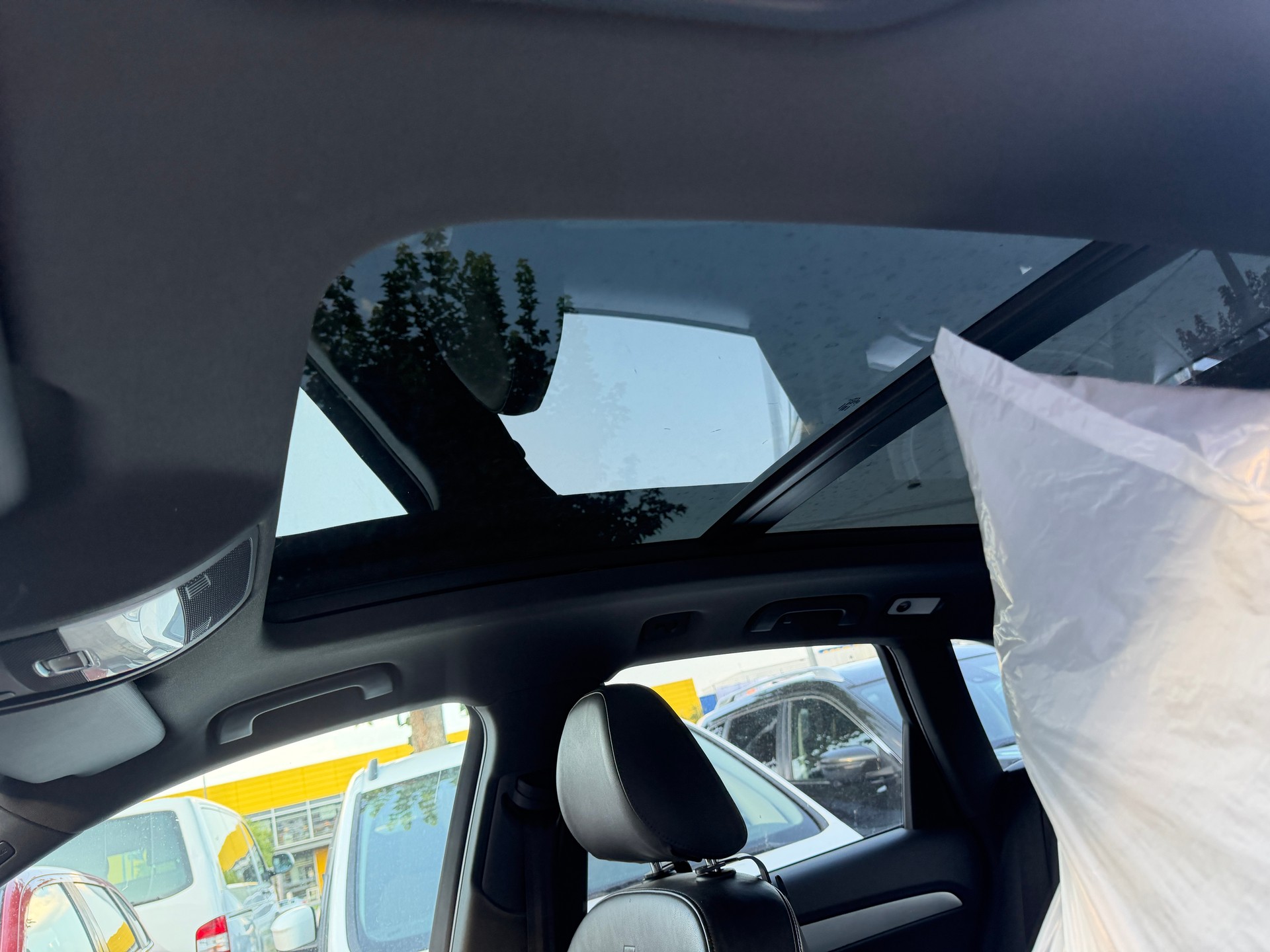 AUDI Q5 2.0 Tdi quattro S-tronic-image-9