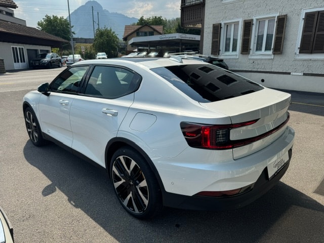 POLESTAR 2 Long Range Dual Motor Performance-image-4