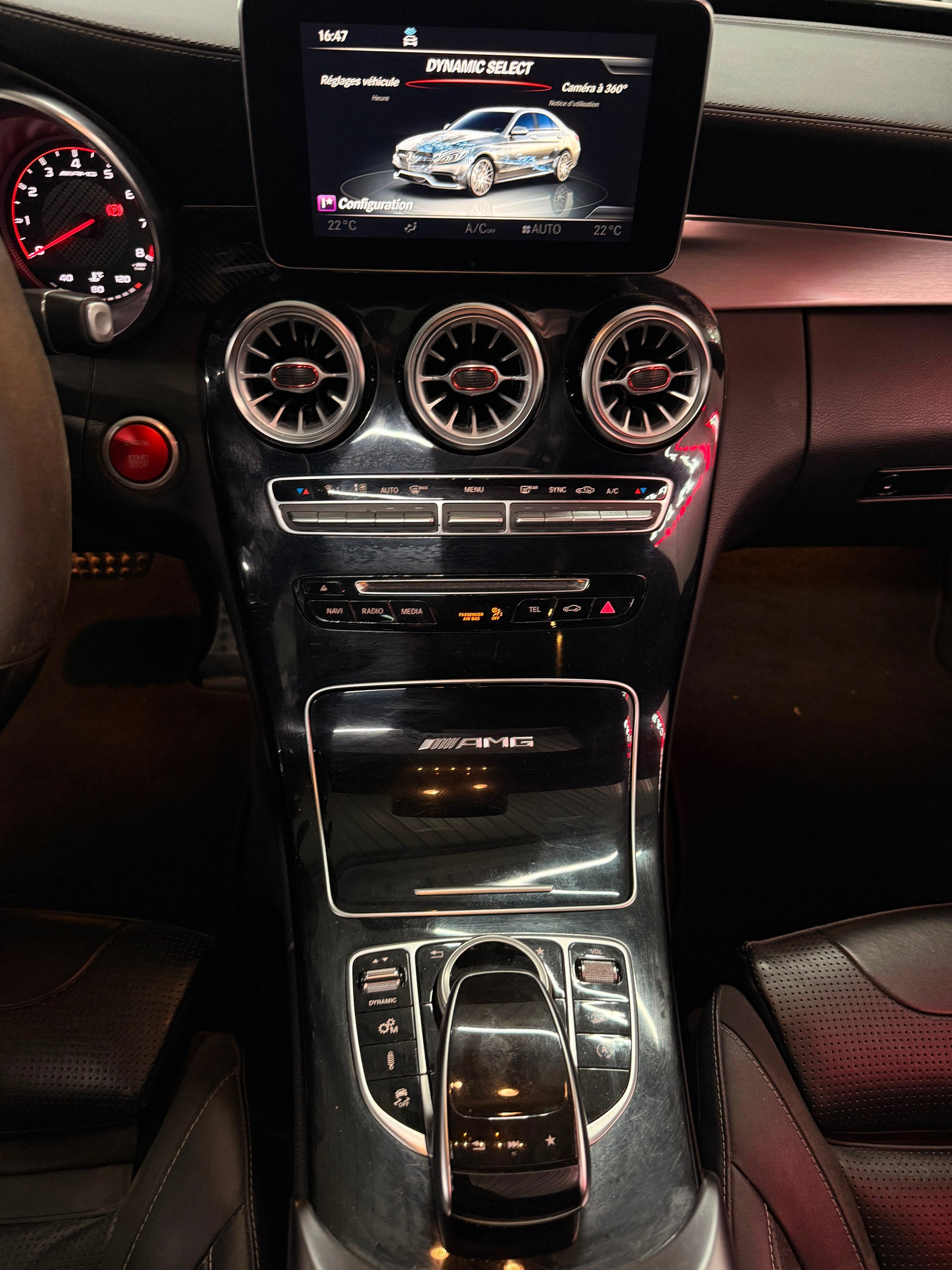 MERCEDES-BENZ C 63 S AMG Speedshift-image-6
