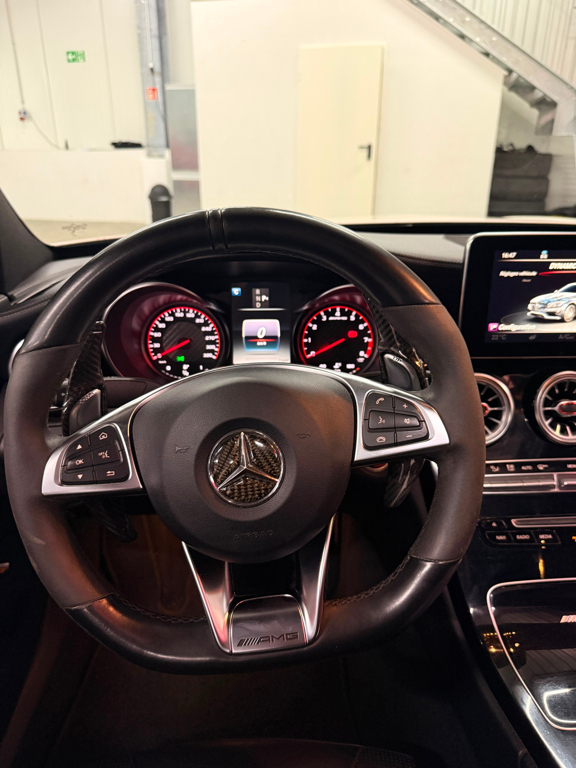 MERCEDES-BENZ C 63 S AMG Speedshift-image-8