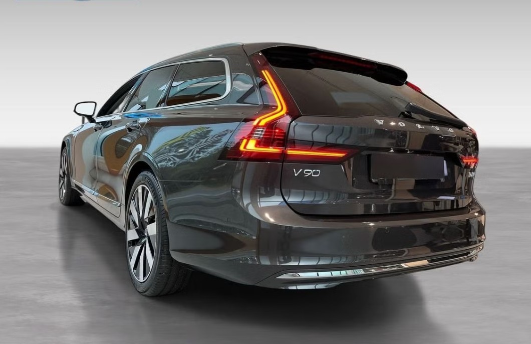 VOLVO V90 T6 eAWD Plug in Hybrid Ultra Bright Geartronic-image-2