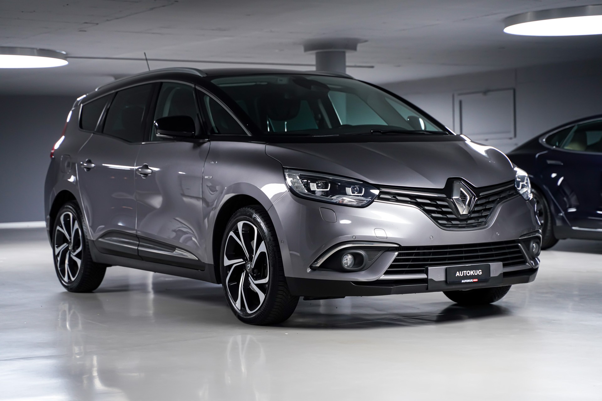 RENAULT Grand Scénic 1.6 dCi Bose-image-2