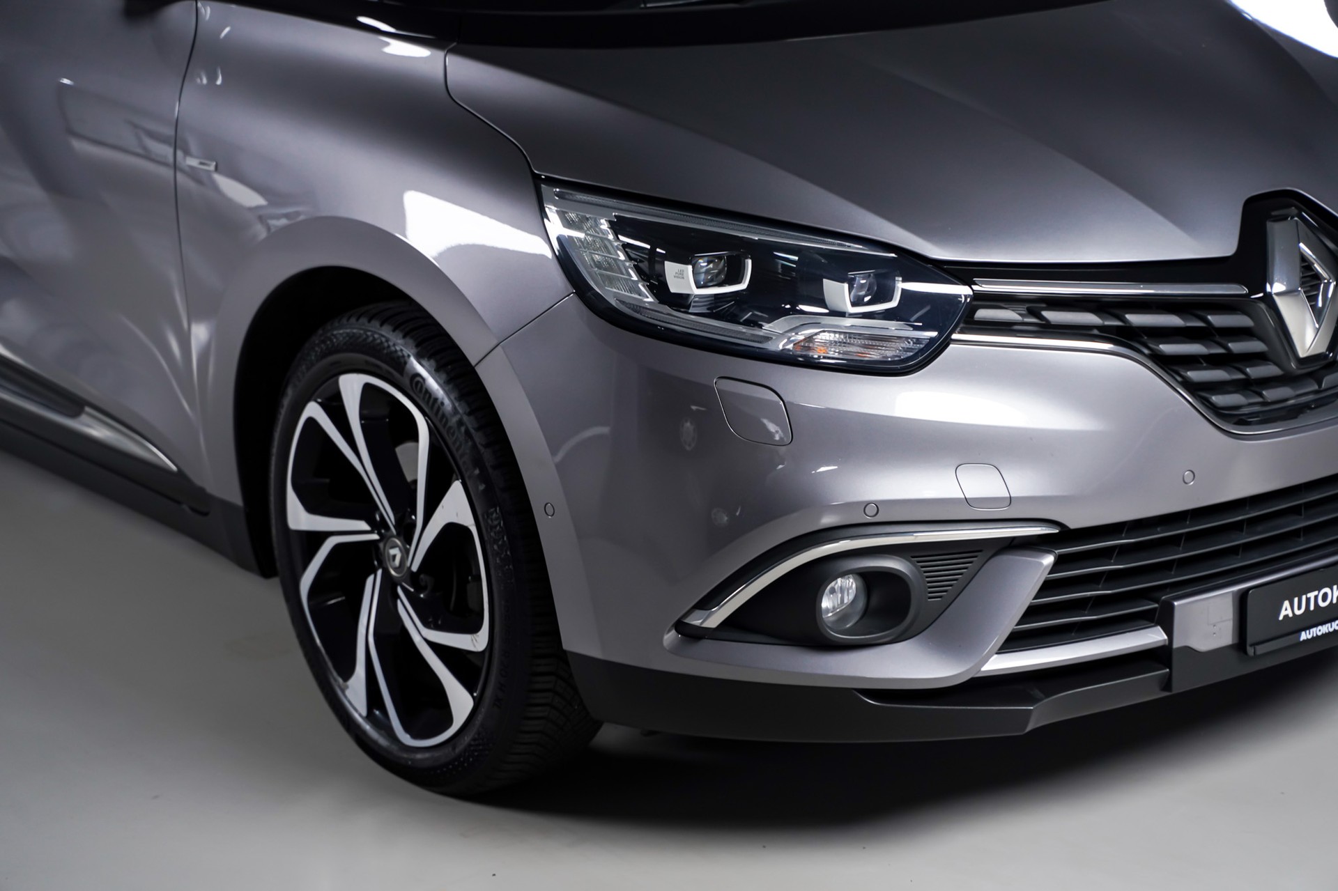 RENAULT Grand Scénic 1.6 dCi Bose-image-3