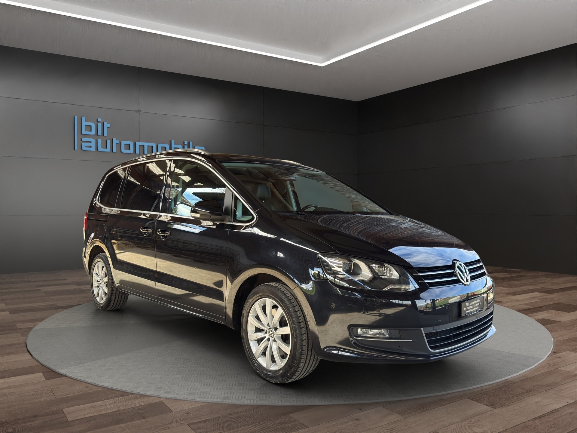 VW Sharan 2.0 TSI Highline DSG 7Plätzer-image-9