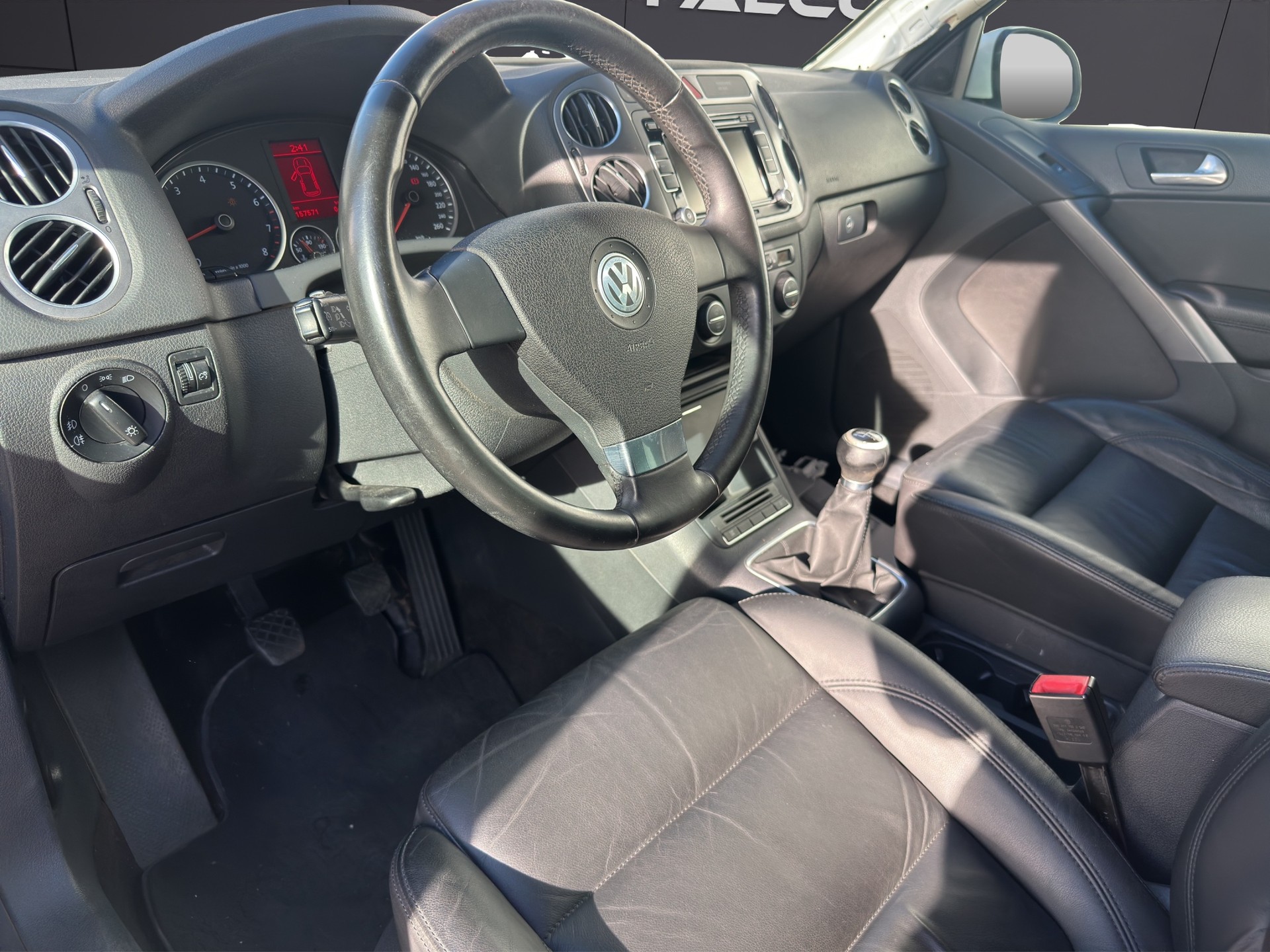 VW Tiguan 2.0 TSI Sport&Style Tiptronic-image-8