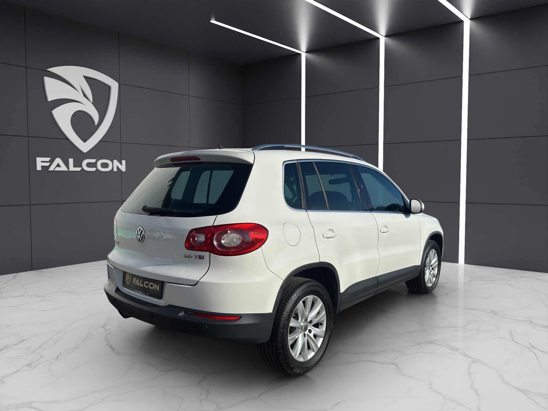 VW Tiguan 2.0 TSI Sport&Style Tiptronic-image-5
