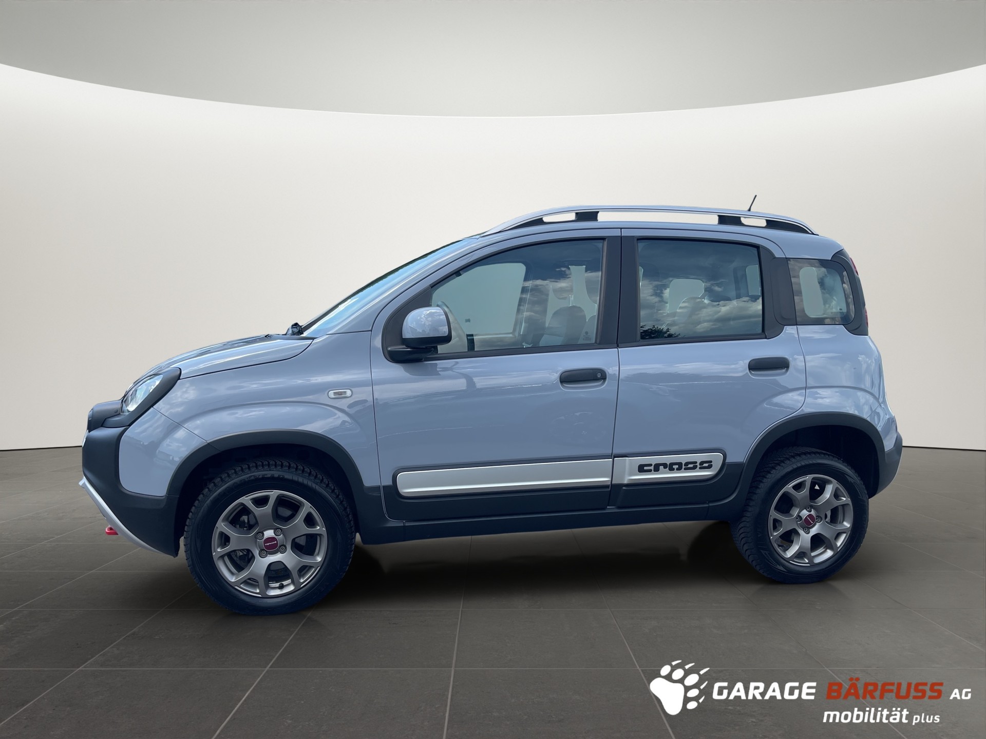 FIAT Panda 1.3 MJ Cross 4x4 S/S-image-1