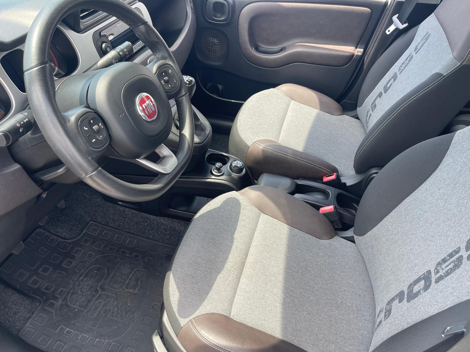 FIAT Panda 1.3 MJ Cross 4x4 S/S-image-8