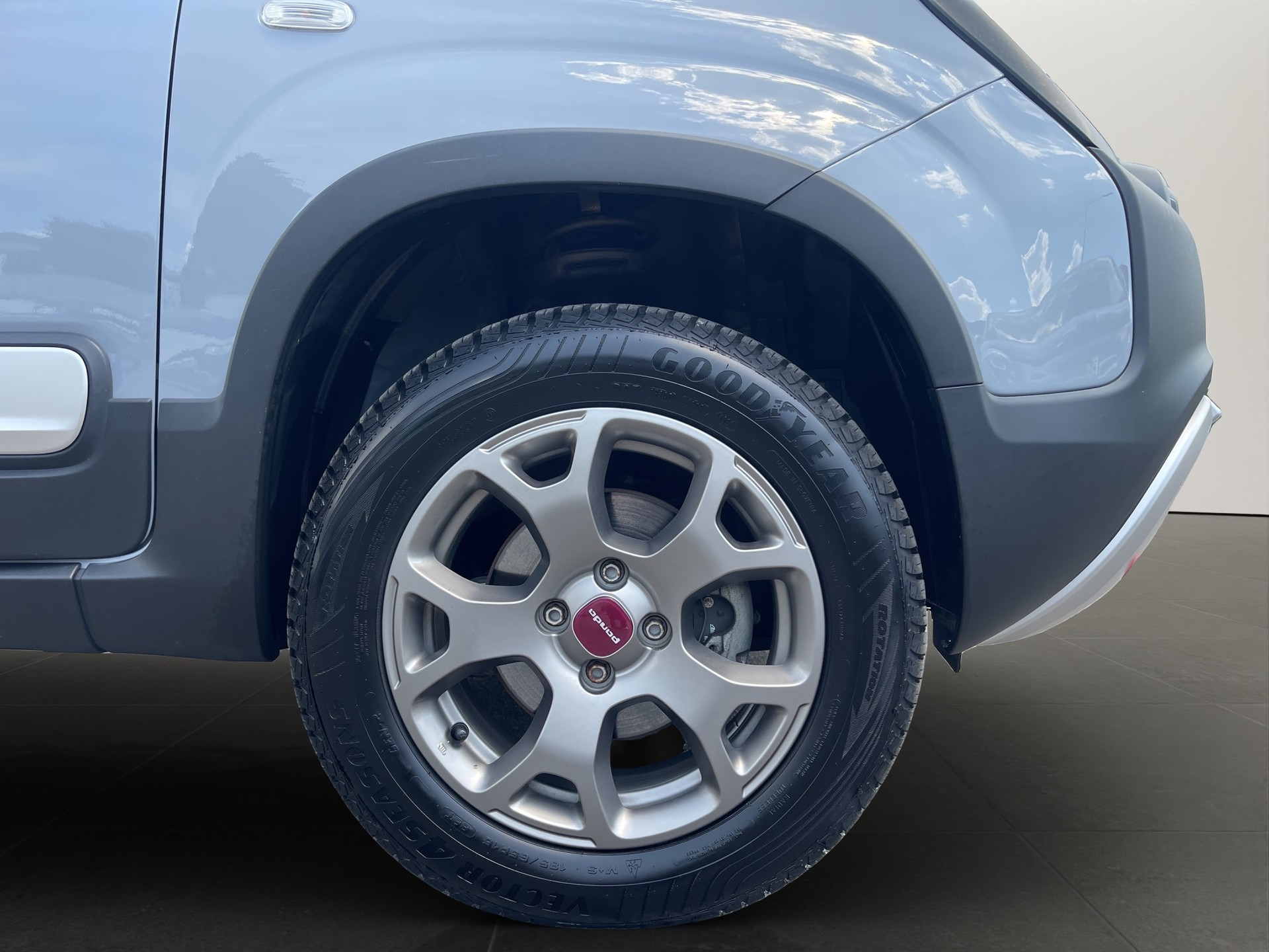 FIAT Panda 1.3 MJ Cross 4x4 S/S-image-19