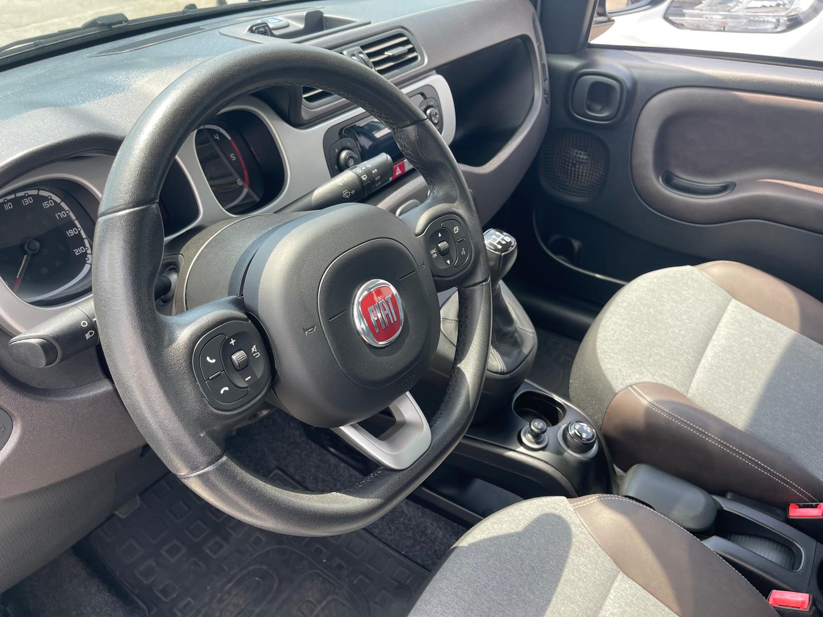 FIAT Panda 1.3 MJ Cross 4x4 S/S-image-7