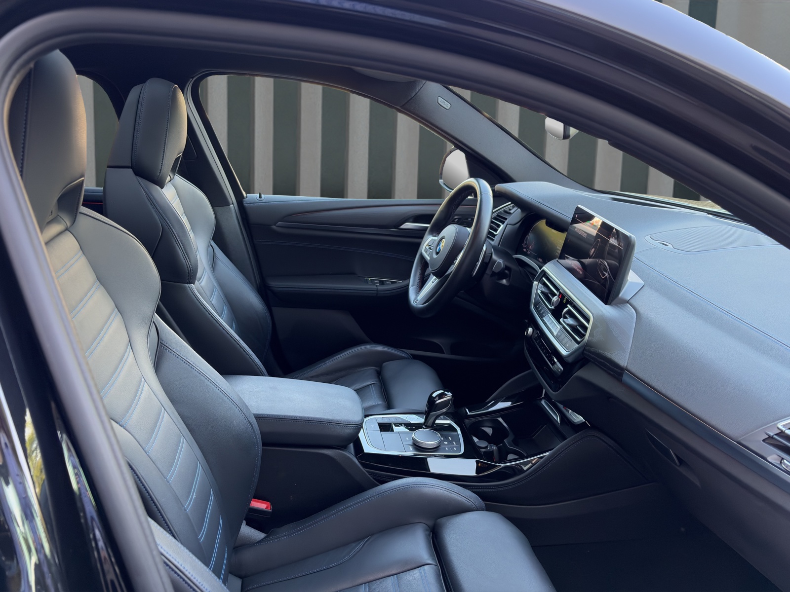 BMW X4 M40i M AERODYNAMIKPAKET-image-18
