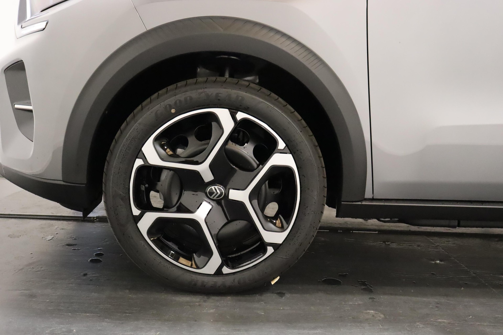 CITROEN e-C3 Plus-image-6