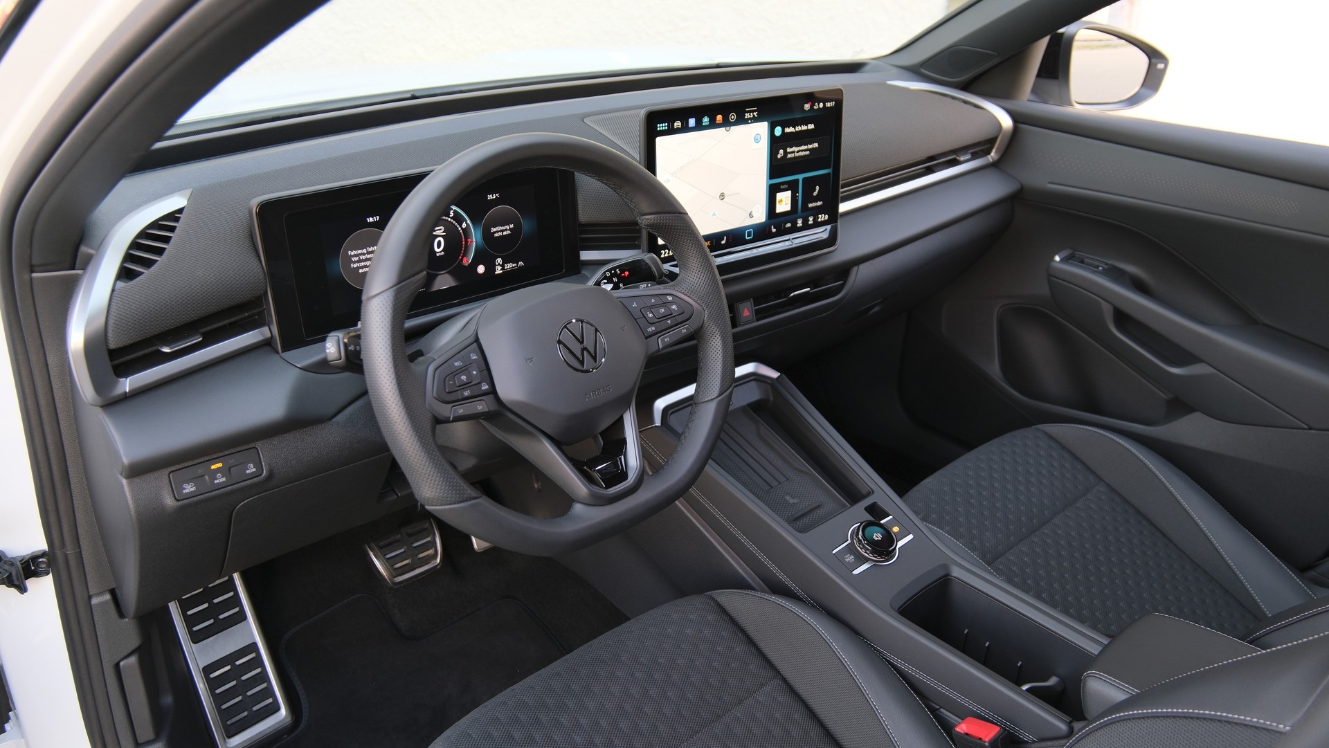 VW T-Roc 1.5 eTSI mHEV R-Line DSG " Black Style "-image-20