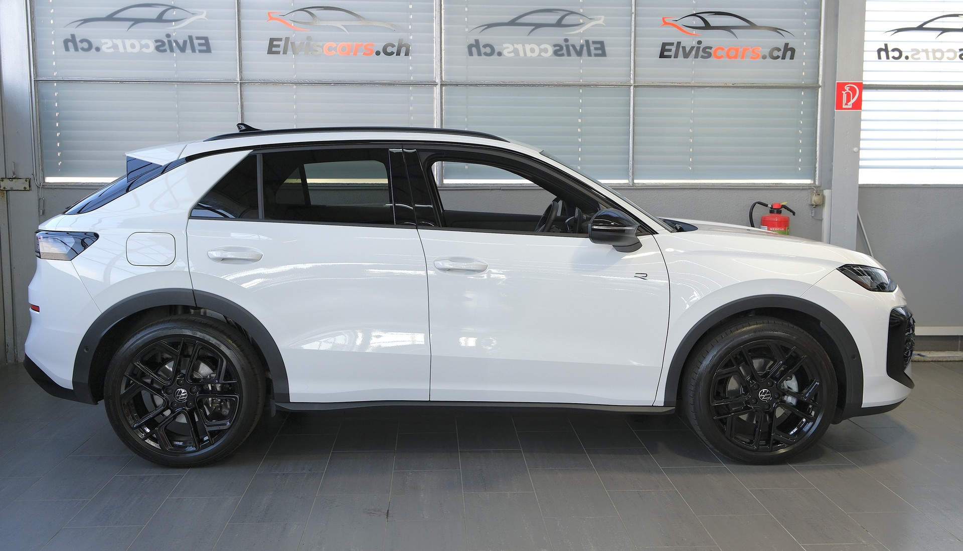 VW T-Roc 1.5 eTSI mHEV R-Line DSG " Black Style "-image-26