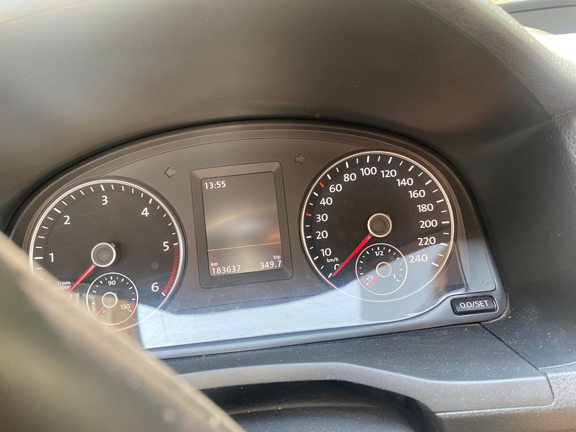 VW Caddy 2.0 TDI Comfortline 4Motion-image-9