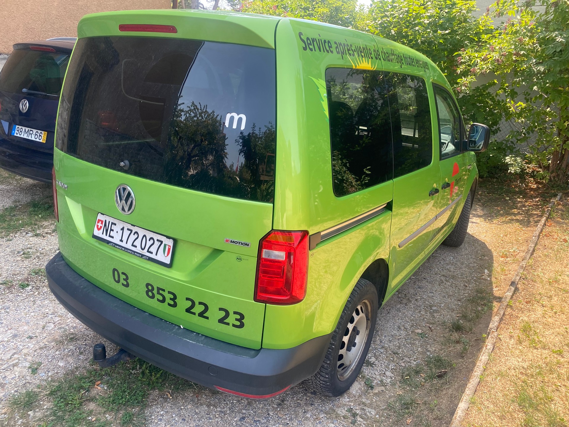VW Caddy 2.0 TDI Comfortline 4Motion-image-5