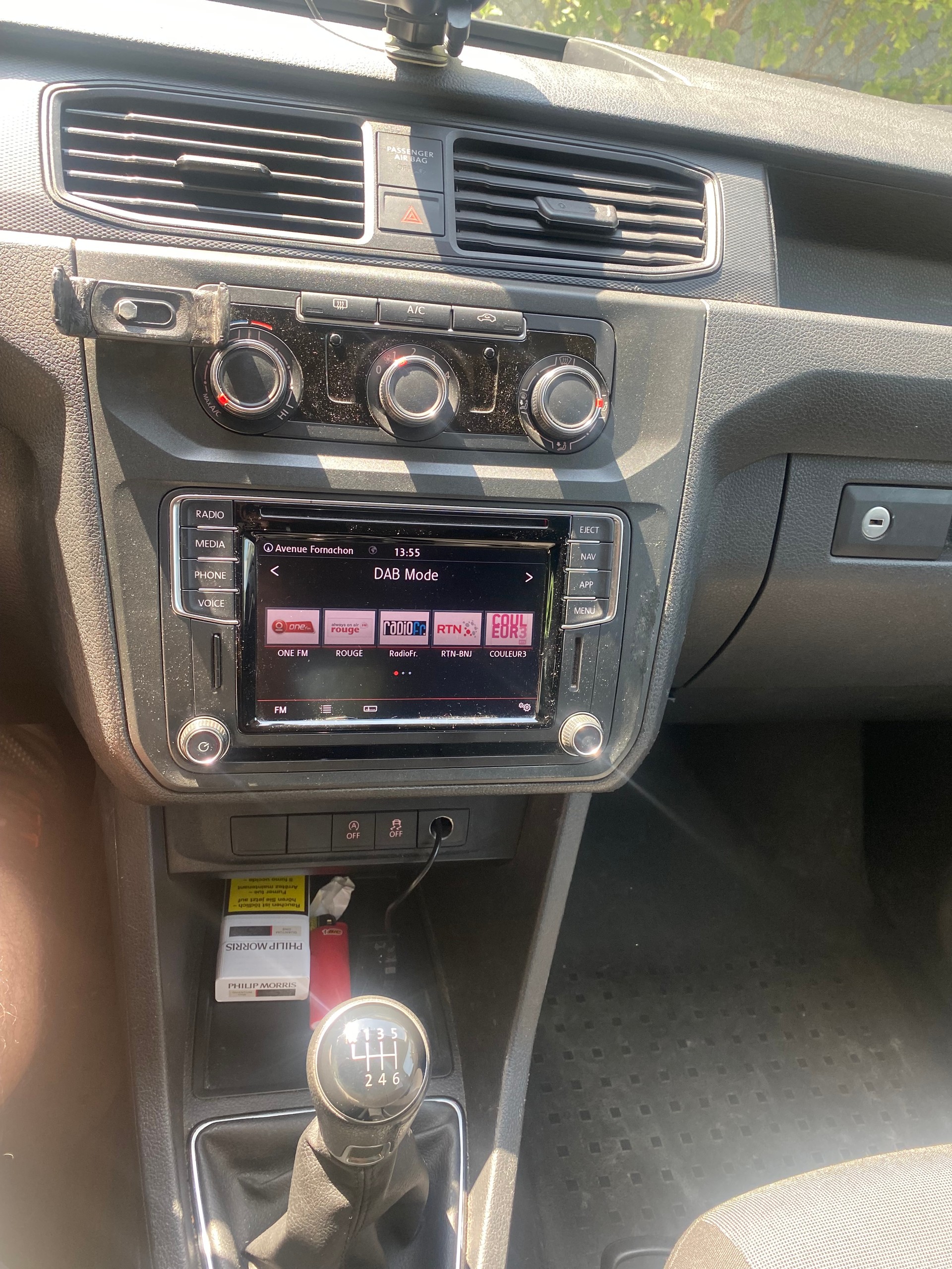 VW Caddy 2.0 TDI Comfortline 4Motion-image-8