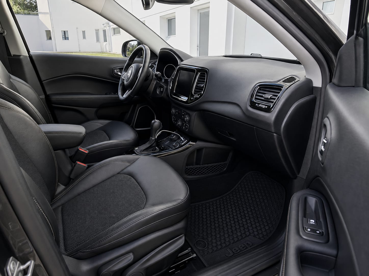JEEP 1.4 MultiAir Opening Editon AWD-image-4