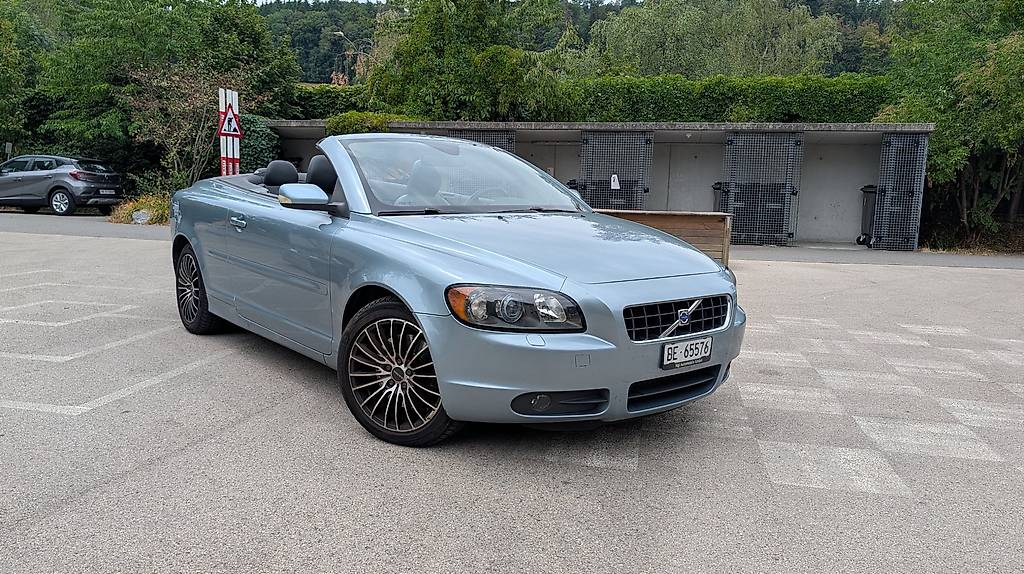 VOLVO C70