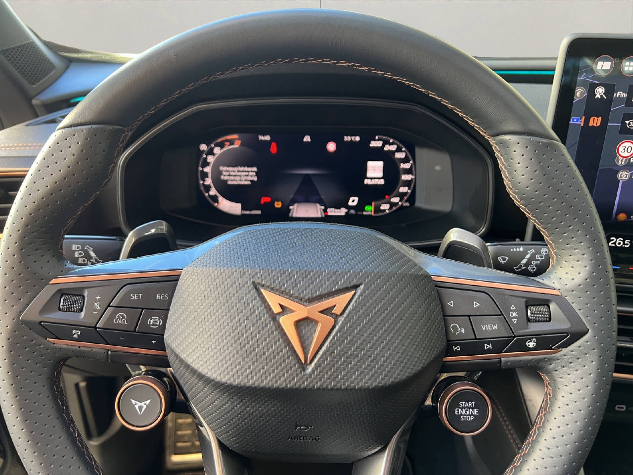 CUPRA Formentor 2.0 TSI VZ 333PS 4x4 4Drive DSG *inkl. AHK*-image-13