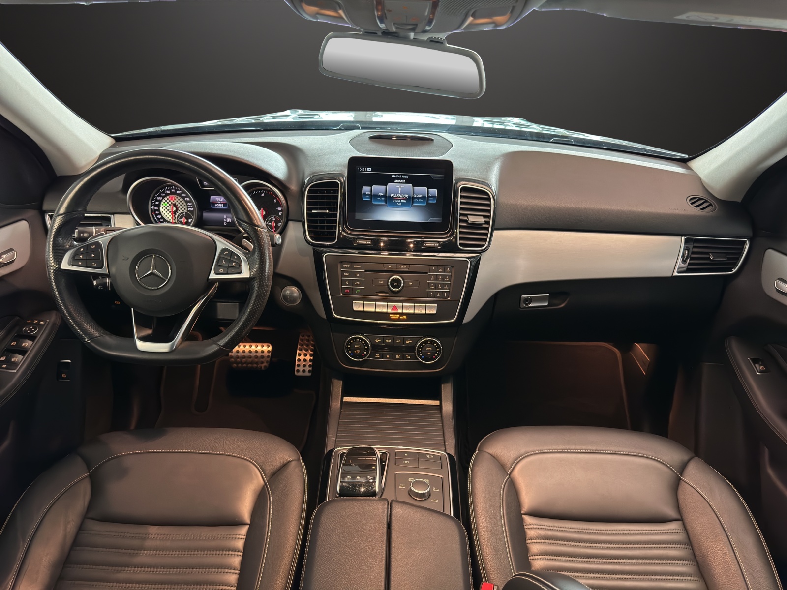 MERCEDES-BENZ GLE 250 d 4Matic-image-9