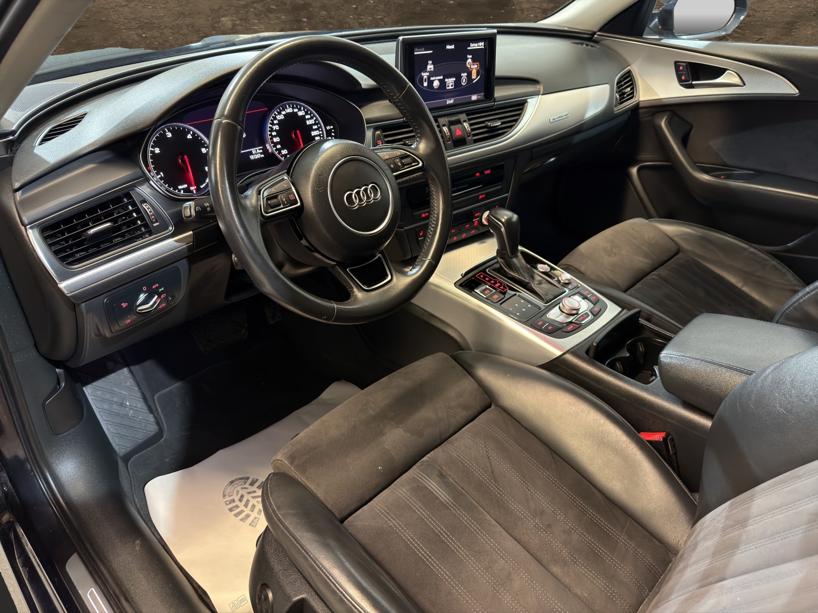 AUDI A6 Avant 3.0 TDI V6 quattro S-tronic-image-7