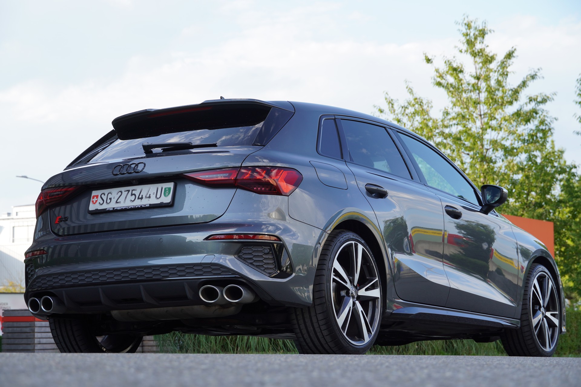 AUDI S3 Sportback 2.0 TFSI quattro S-tronic-image-5