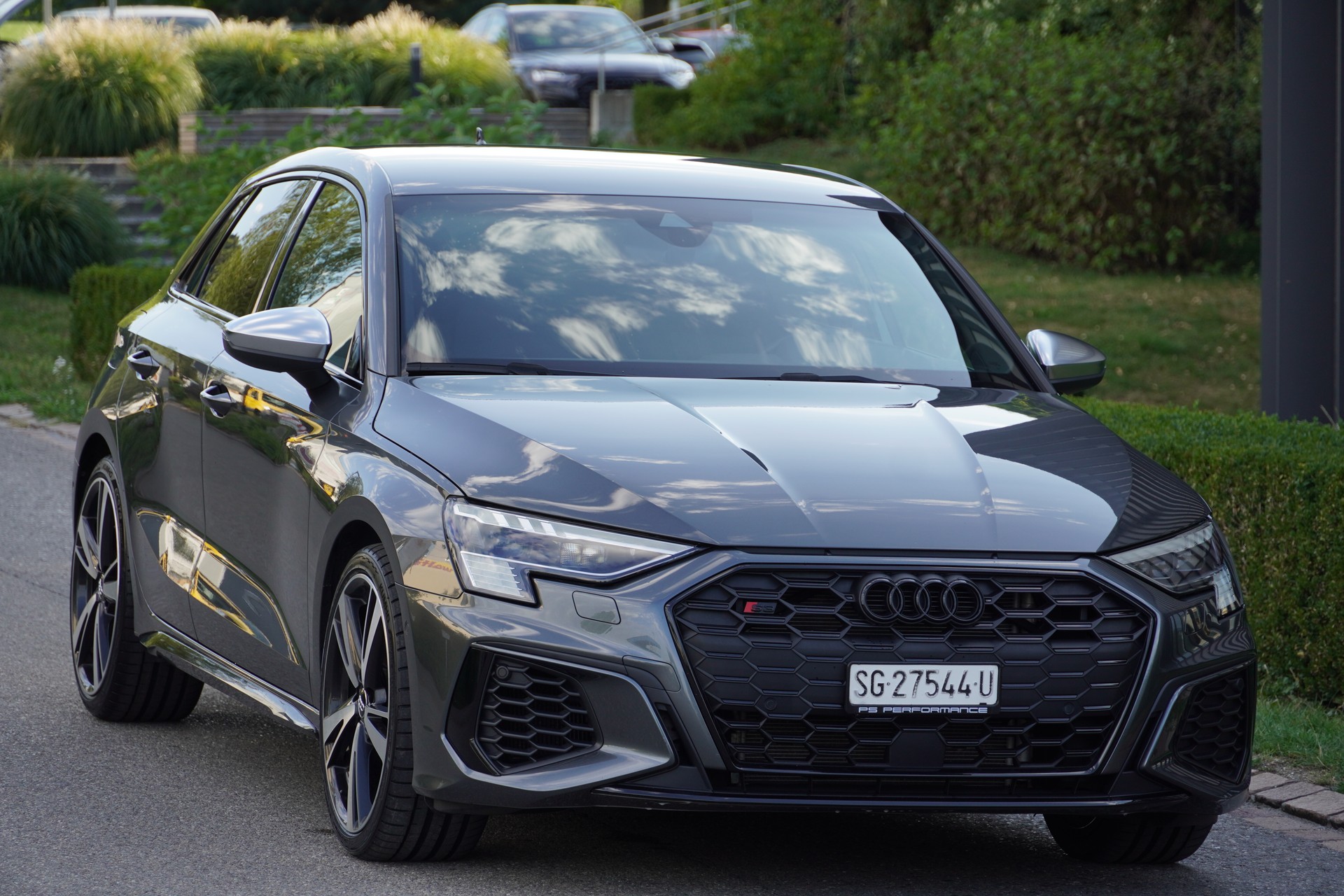 AUDI S3 Sportback 2.0 TFSI quattro S-tronic-image-2