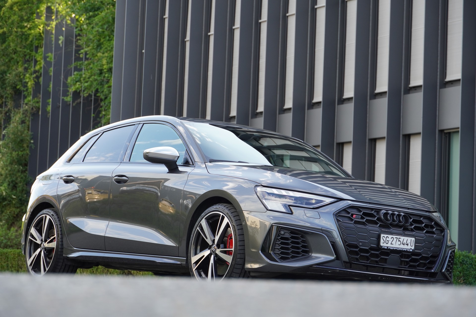 AUDI S3 Sportback 2.0 TFSI quattro S-tronic-image-1