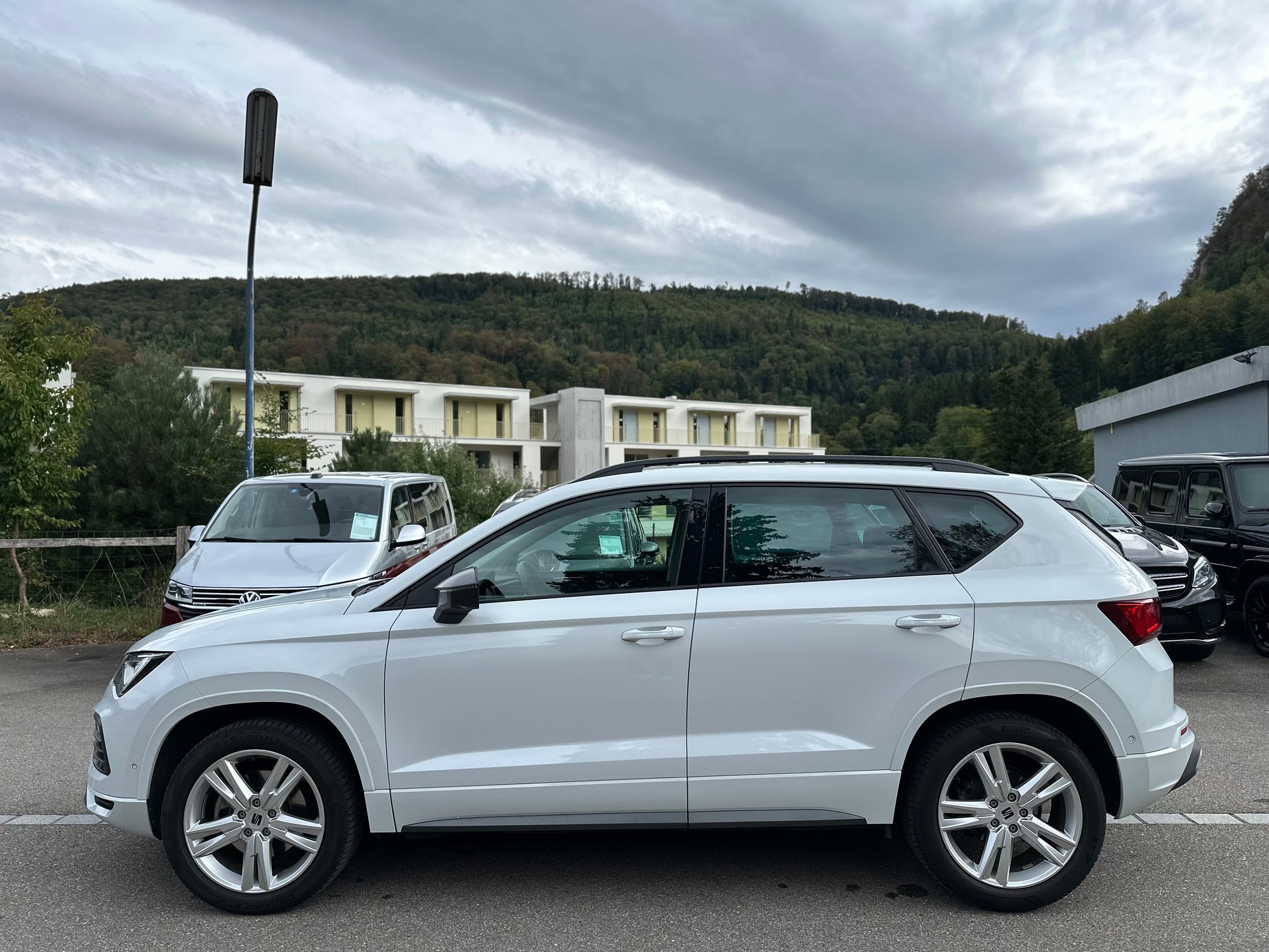 SEAT Ateca 2.0 TSI Hola FR 4Drive DSG-showroom-element-3