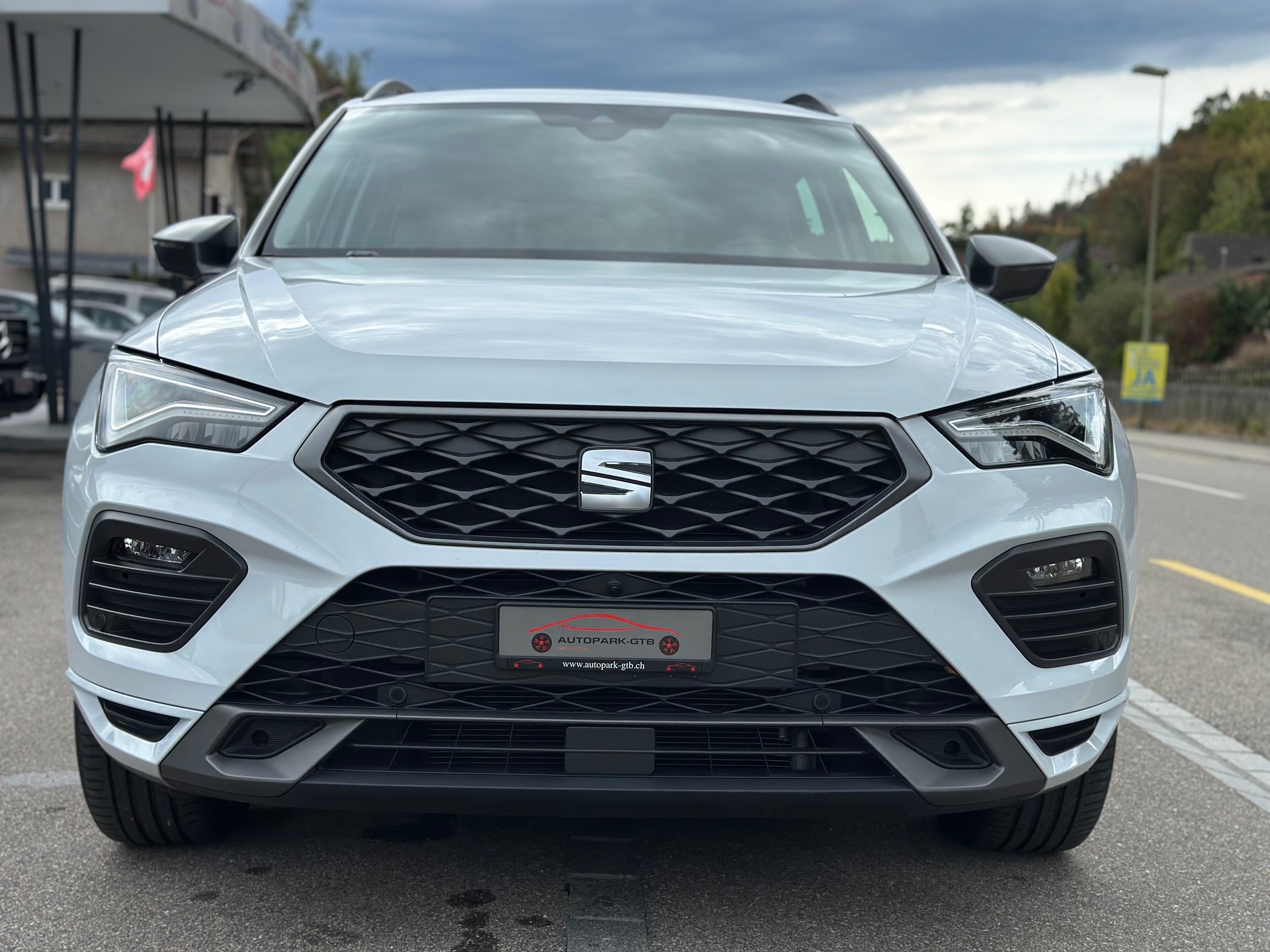 SEAT Ateca 2.0 TSI Hola FR 4Drive DSG-showroom-element-2