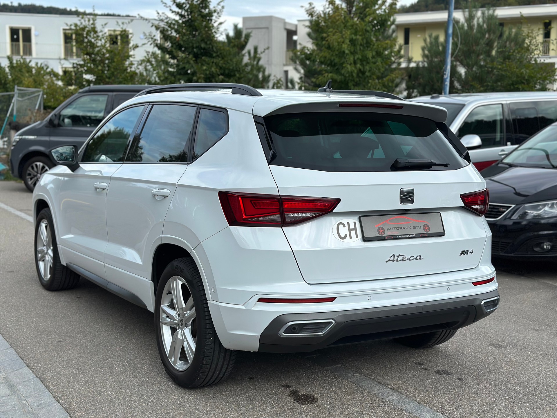 SEAT Ateca 2.0 TSI Hola FR 4Drive DSG-image-5