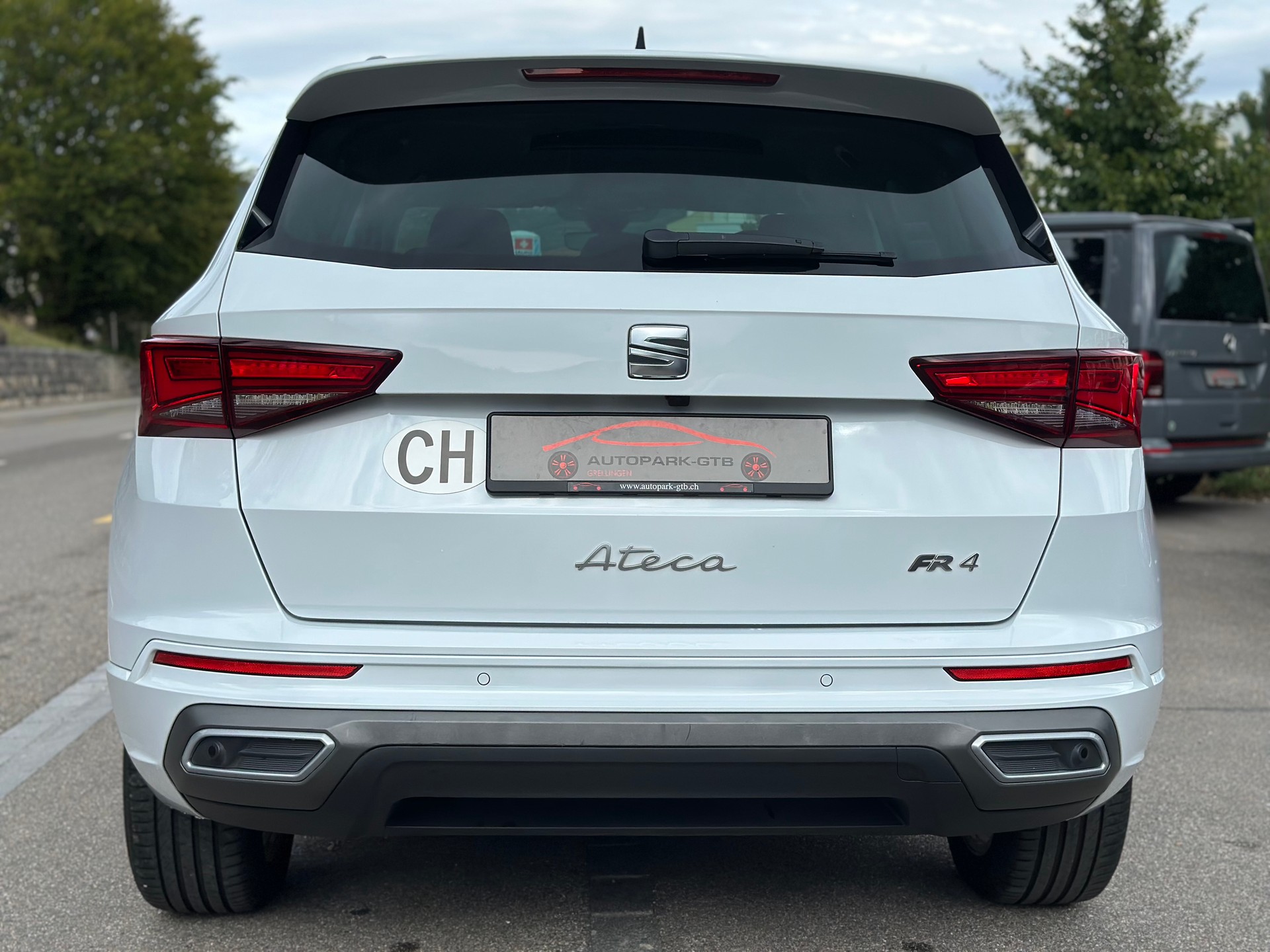 SEAT Ateca 2.0 TSI Hola FR 4Drive DSG-image-7