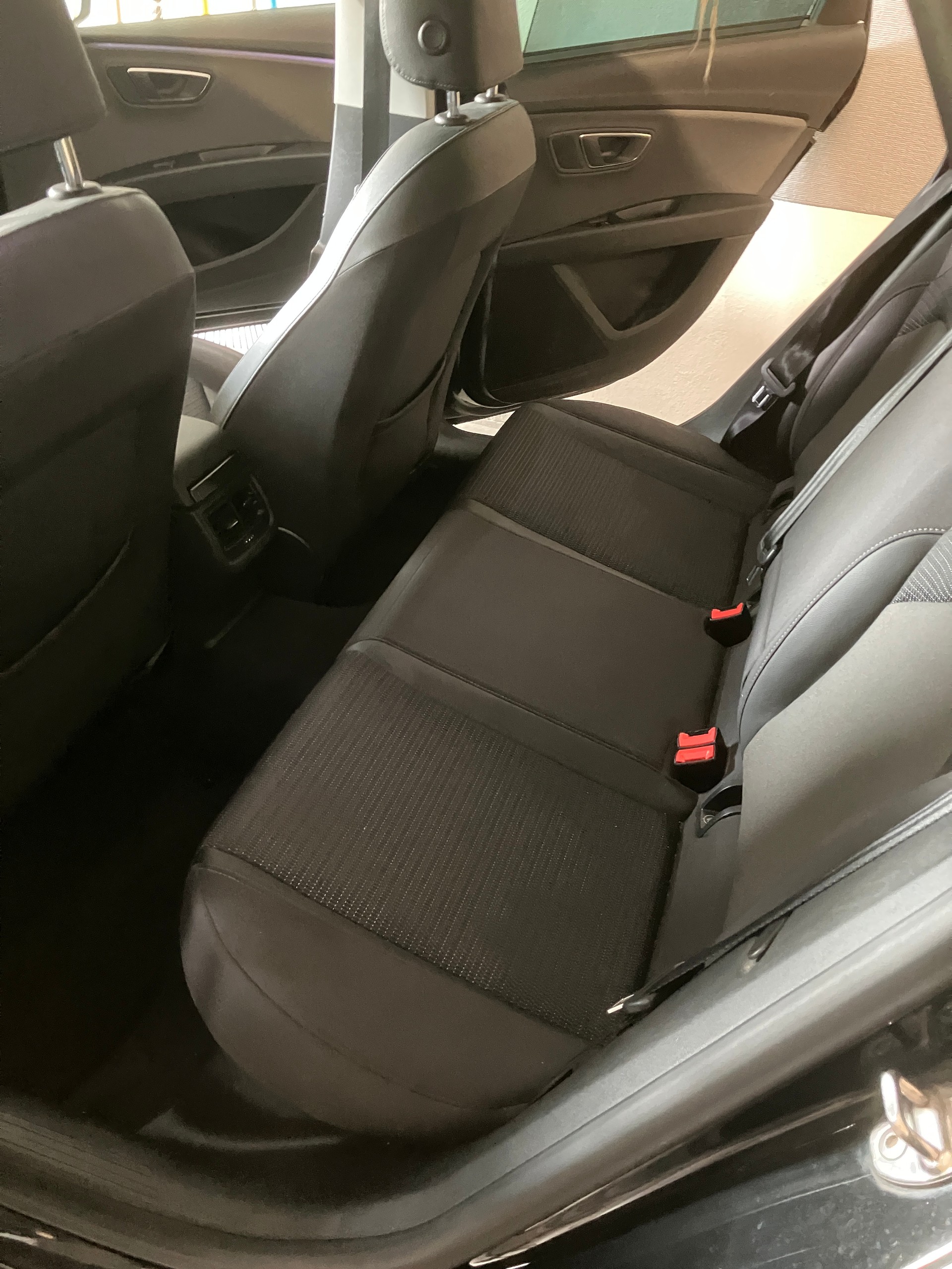 SEAT 1.4 TSI ST-image-1