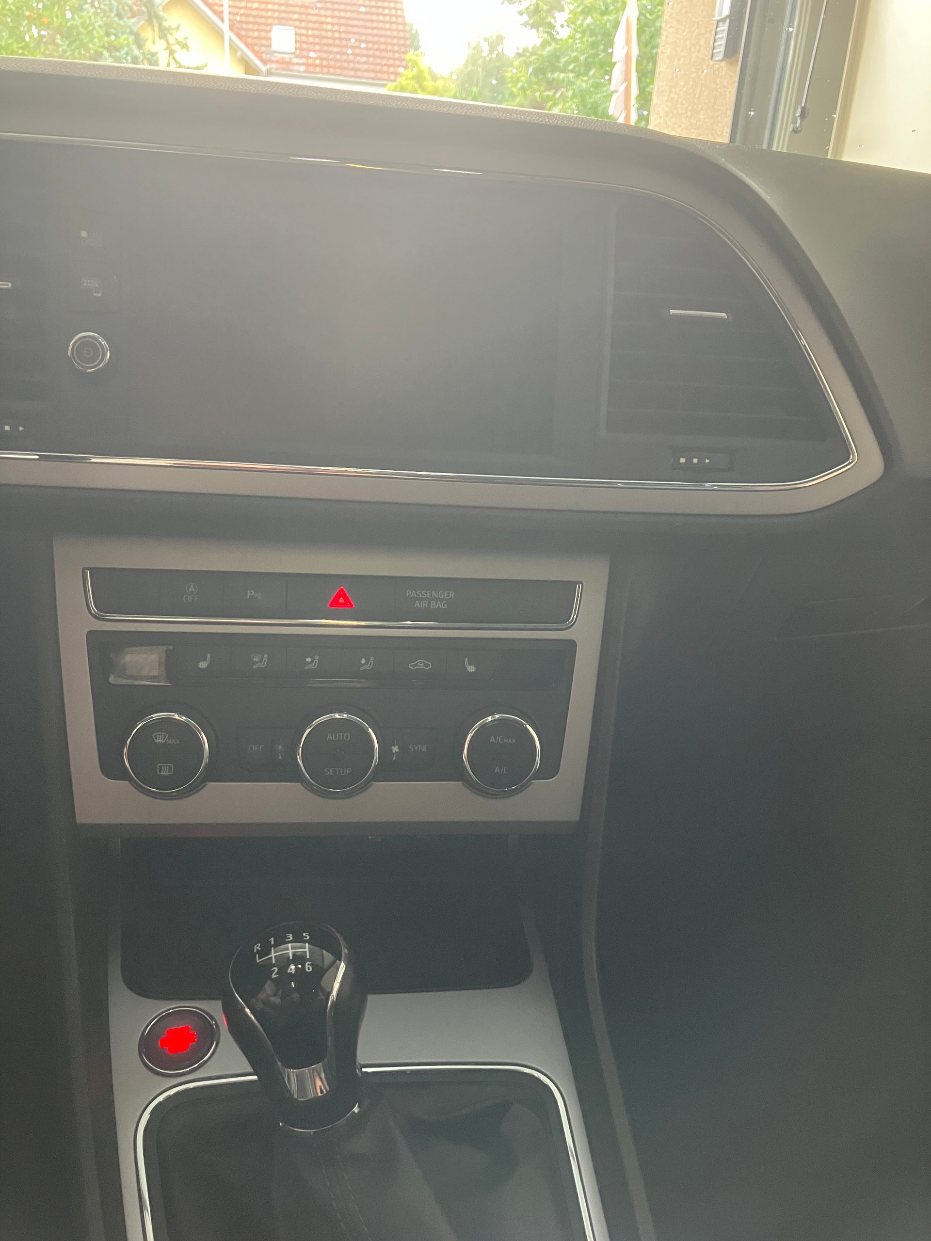 SEAT 1.4 TSI ST-image-2