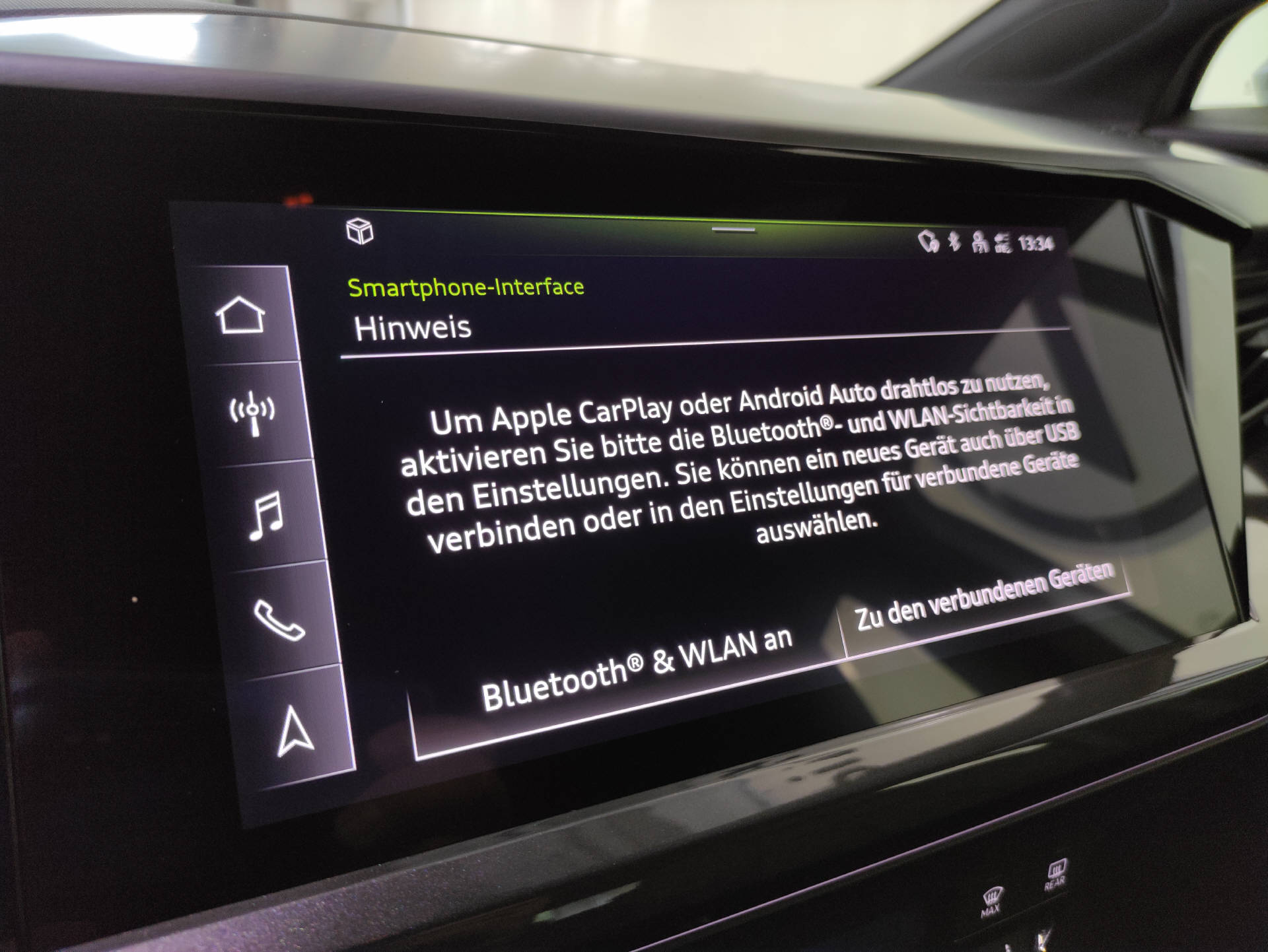 AUDI Q4 e-tron S-Line 50 quattro-image-10