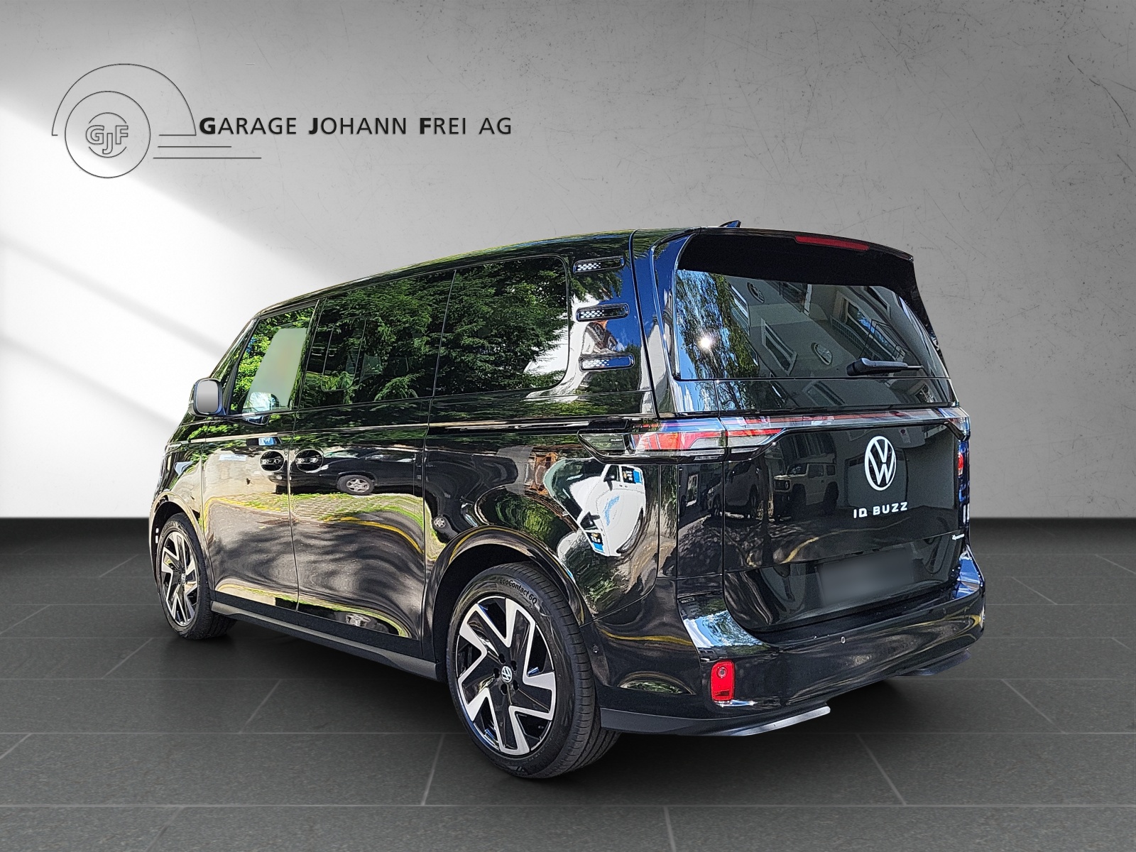 VW ID Buzz Pro 4Motion kurz 340PS-showroom-element-2
