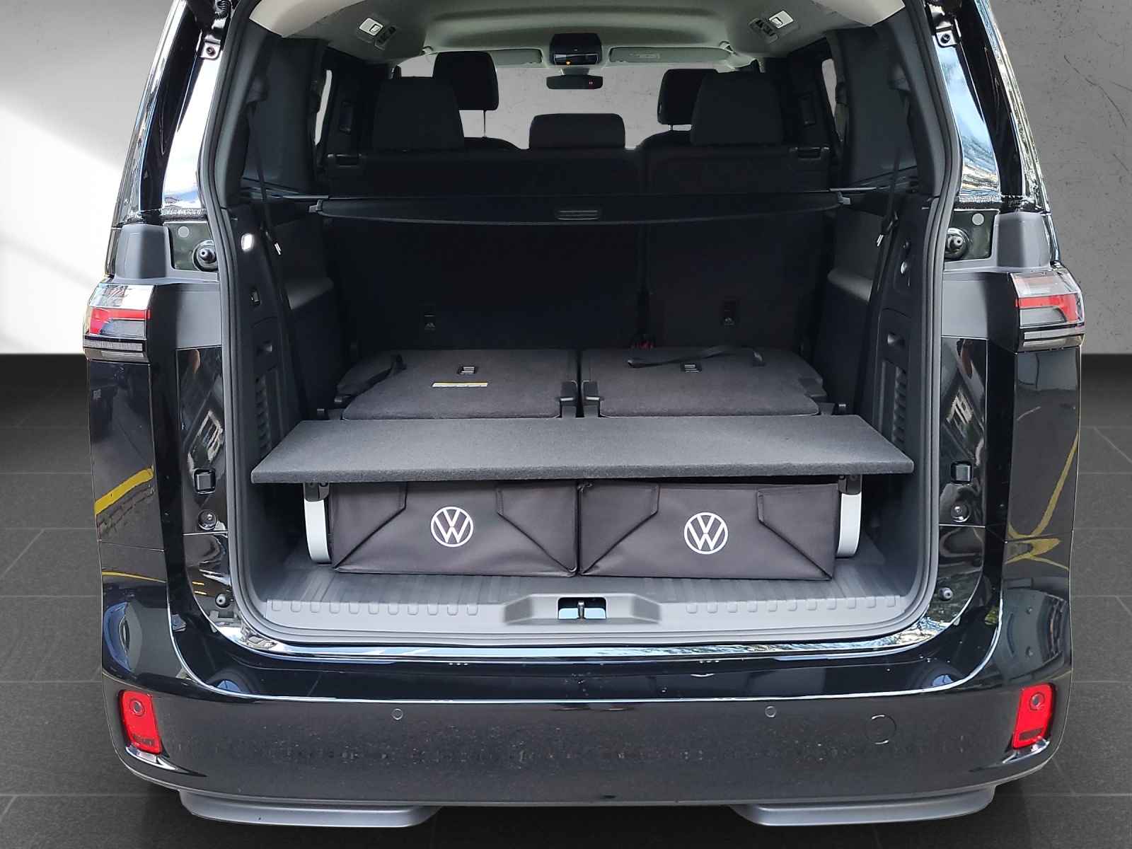 VW ID Buzz Pro 4Motion kurz 340PS-image-17