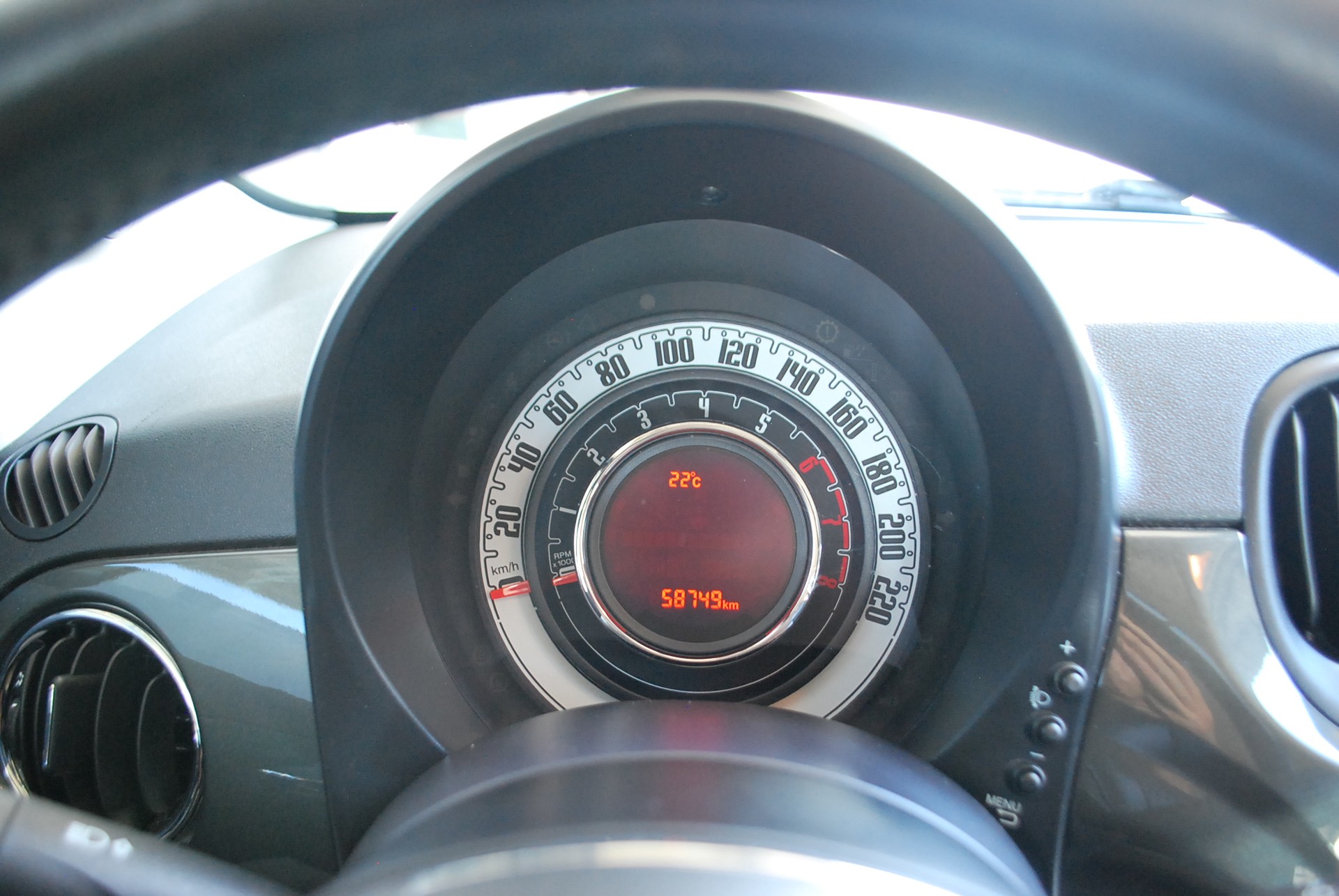 FIAT 500 1.2 Pop Star-image-11