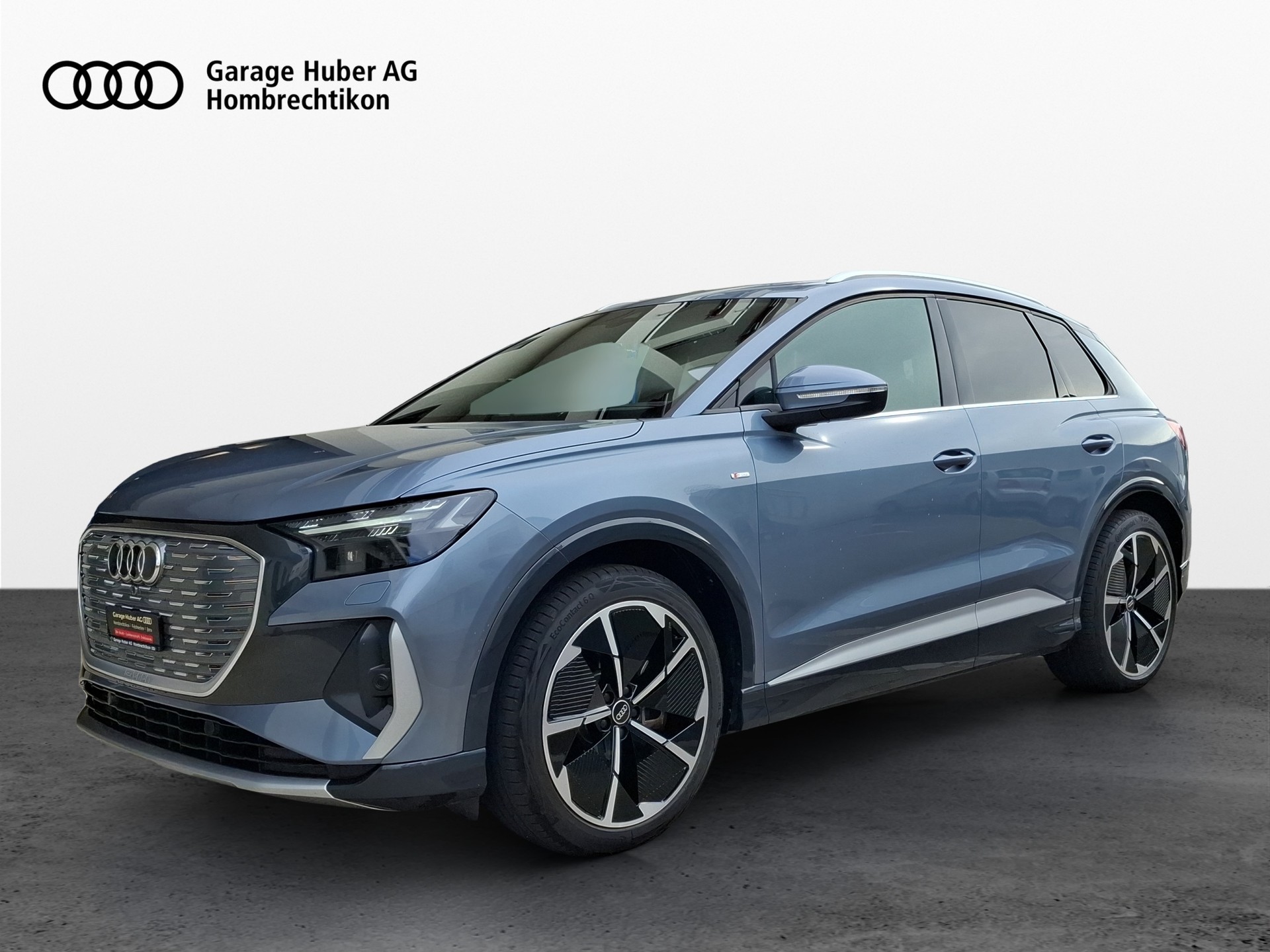 AUDI Q4 e-tron 50 quattro