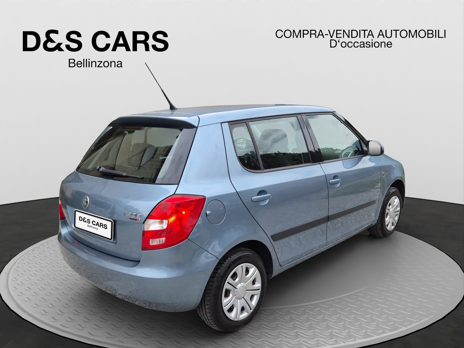 SKODA Fabia 1.2 Entry-image-4