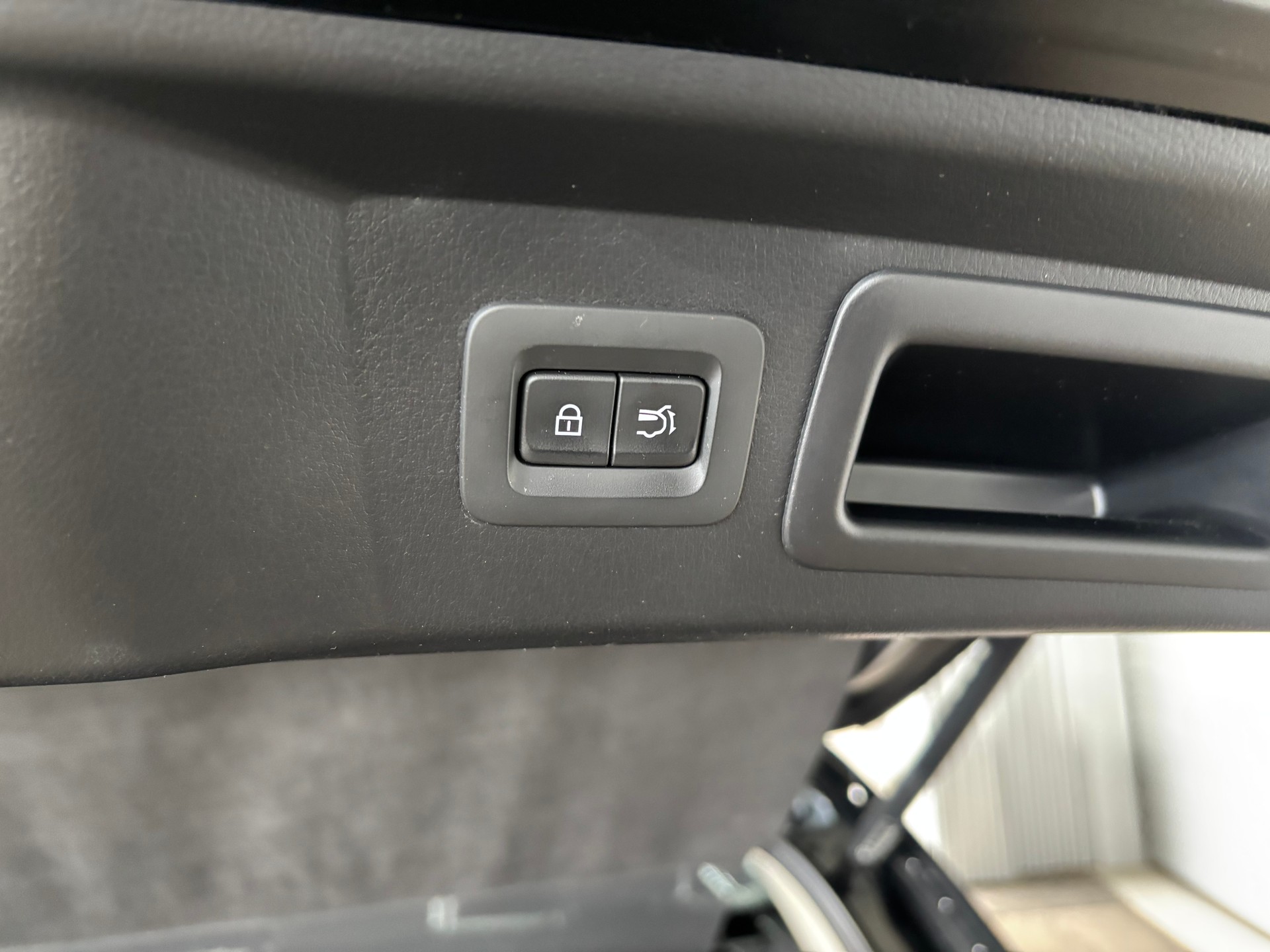 MAZDA CX-60 3.3L e-Skyactiv D 254 MHEV AWD Homura-image-11
