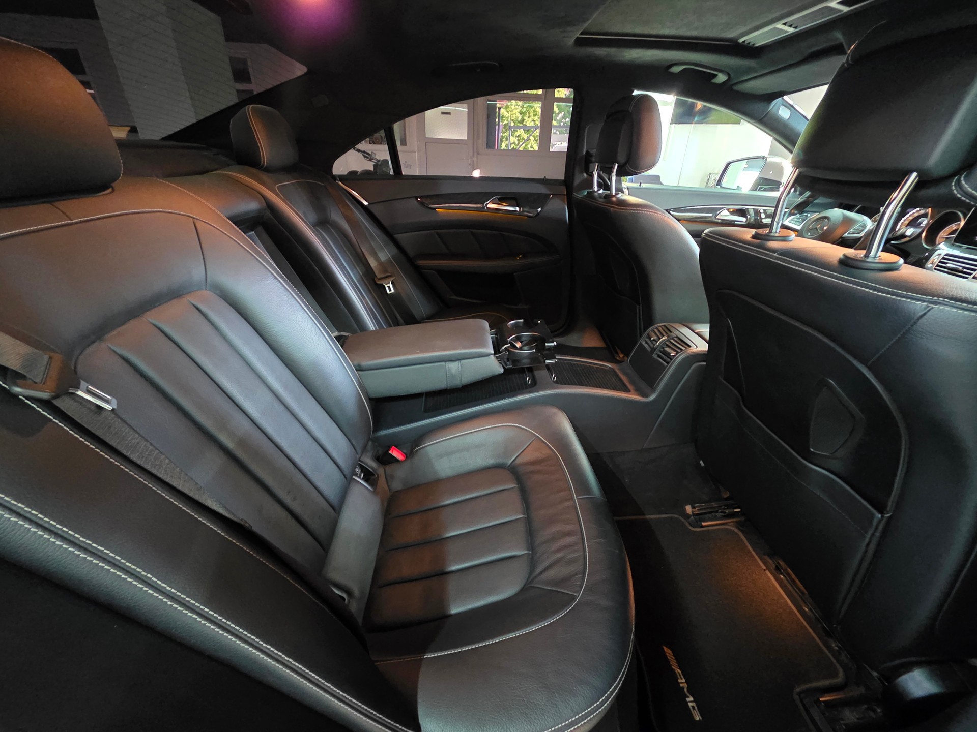 MERCEDES-BENZ CLS 350 AMG 9G-Tronic-image-17