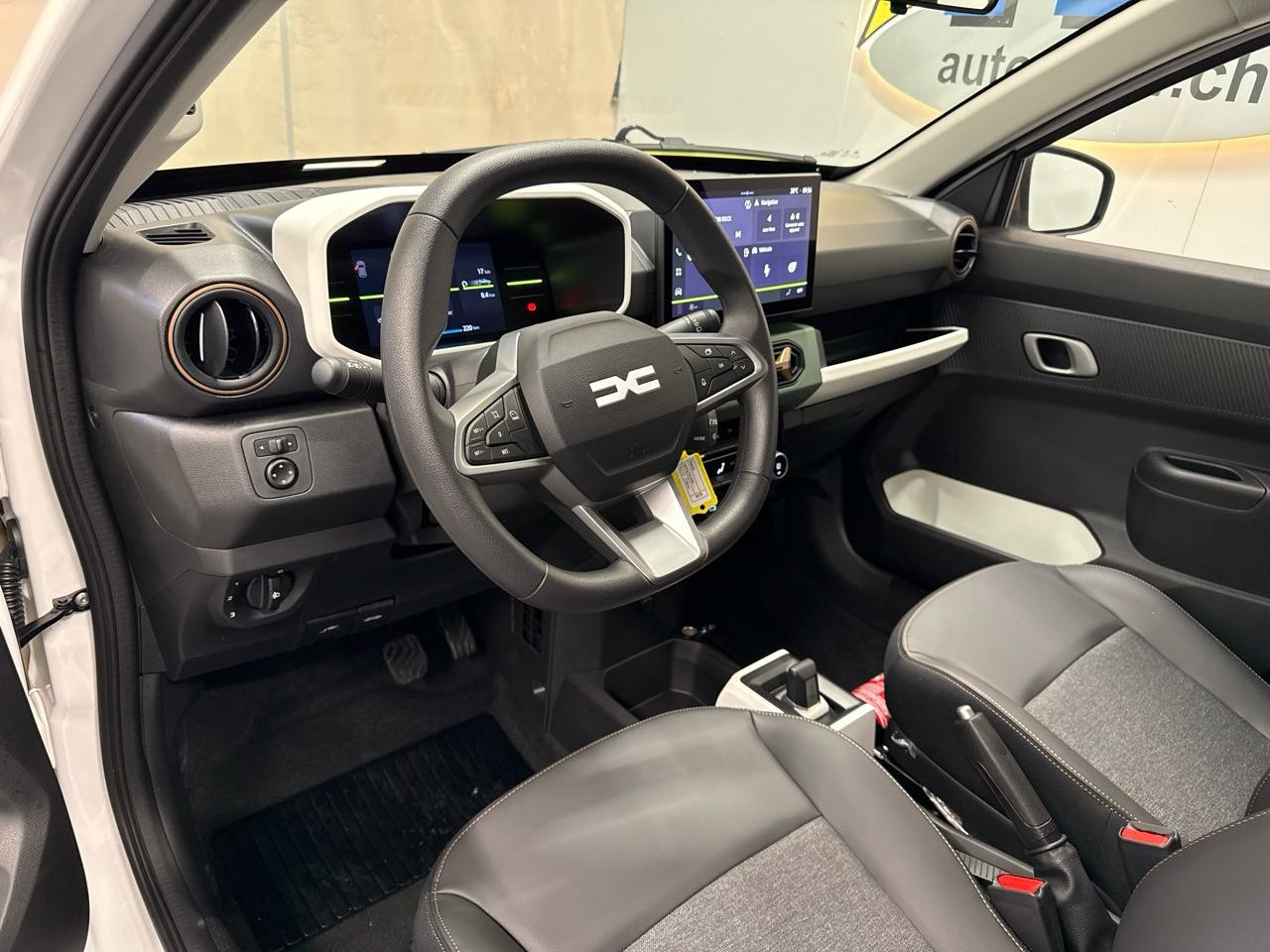 DACIA Spring 24 kWh Extreme-image-2